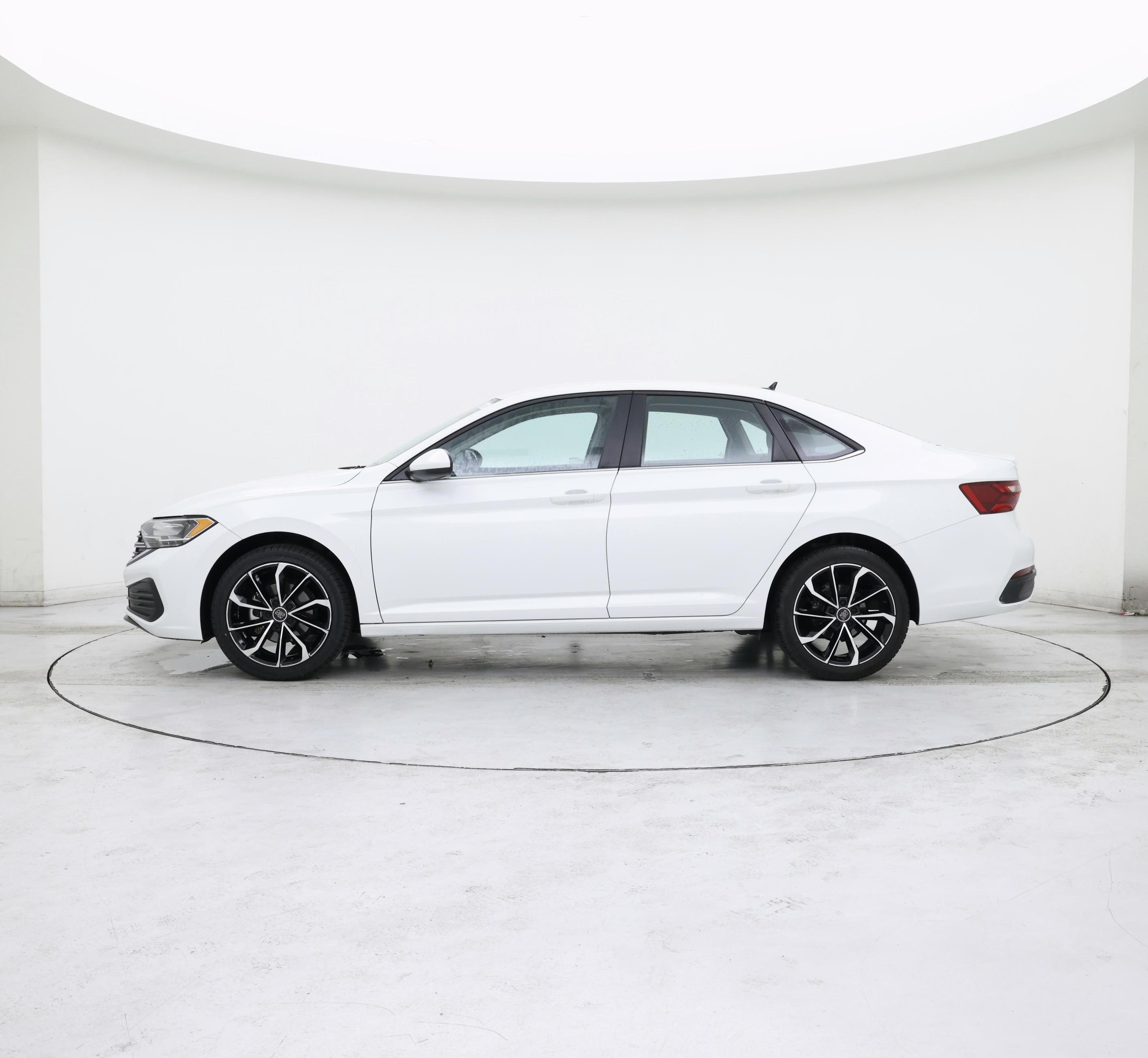Thumbnail: 2024 Volkswagen Jetta - 3