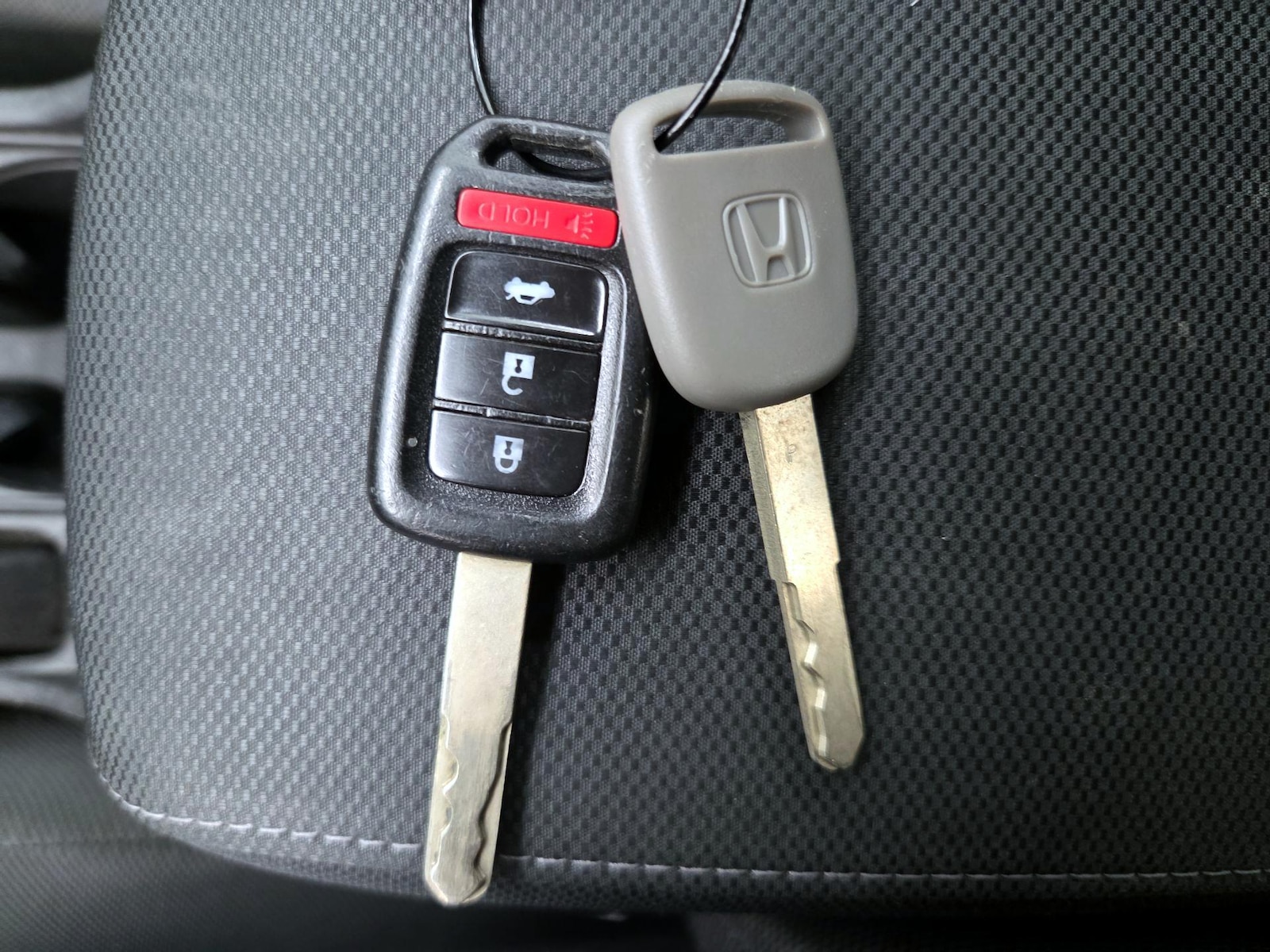 2015 Honda Civic LX - Photo 23