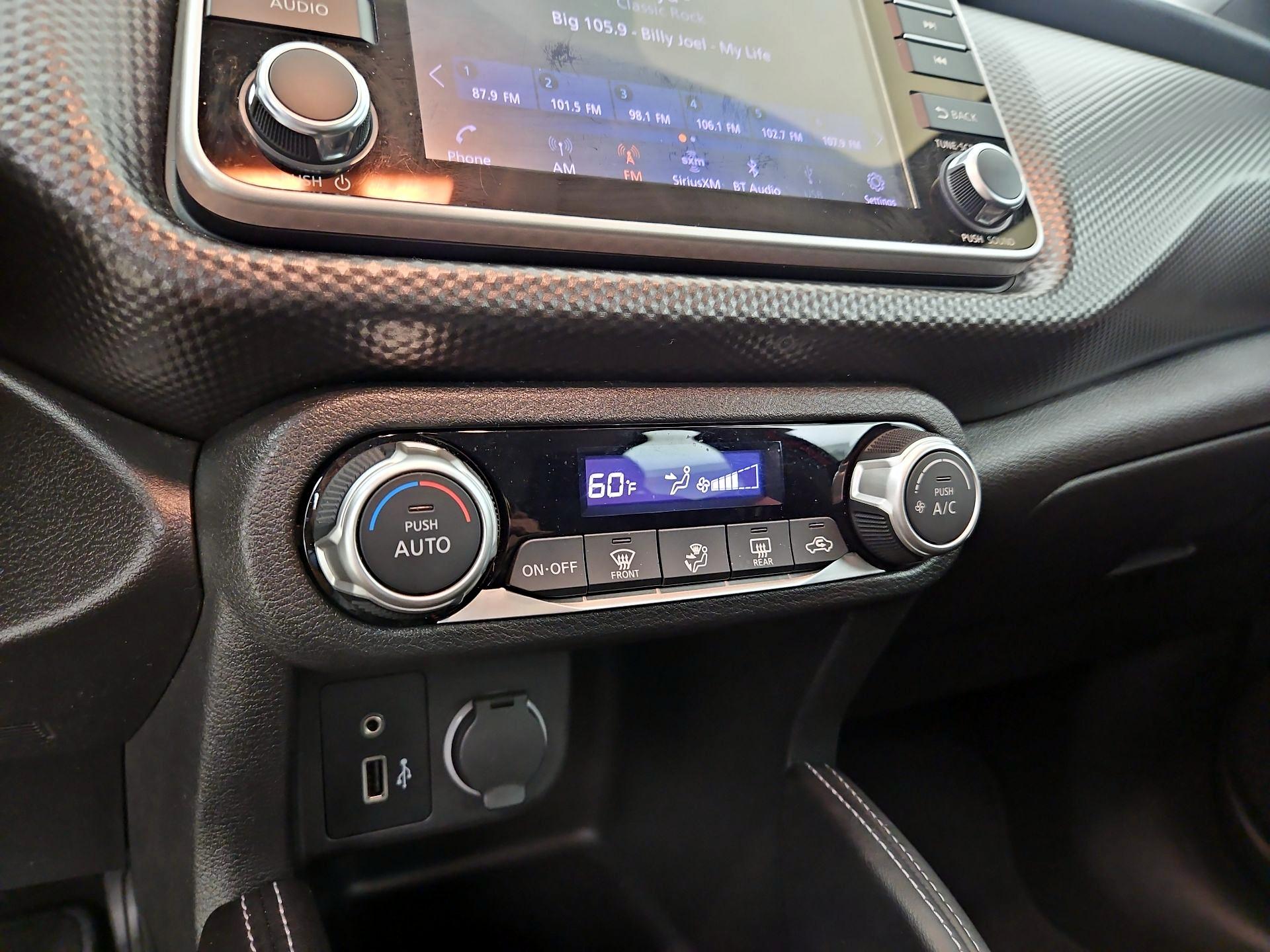 Thumbnail: 2018 Nissan Kicks - 16