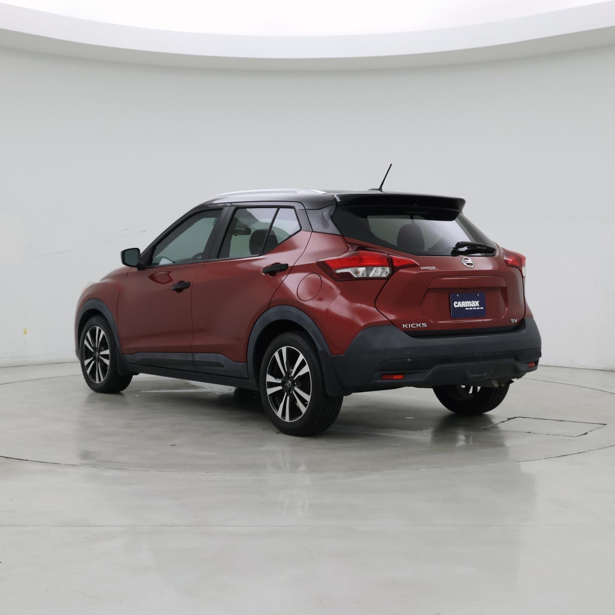 Thumbnail: 2018 Nissan Kicks - 2