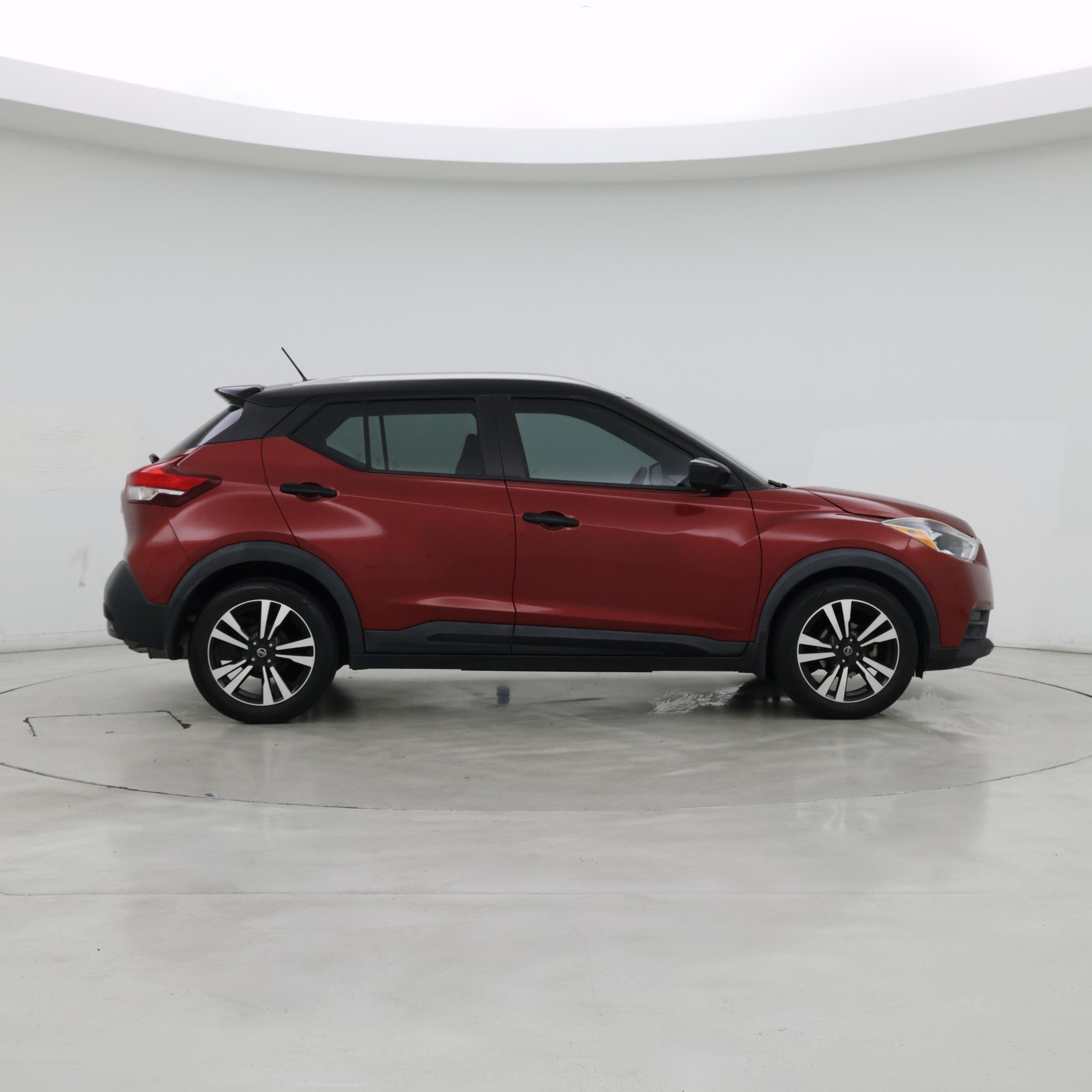 Thumbnail: 2018 Nissan Kicks - 7