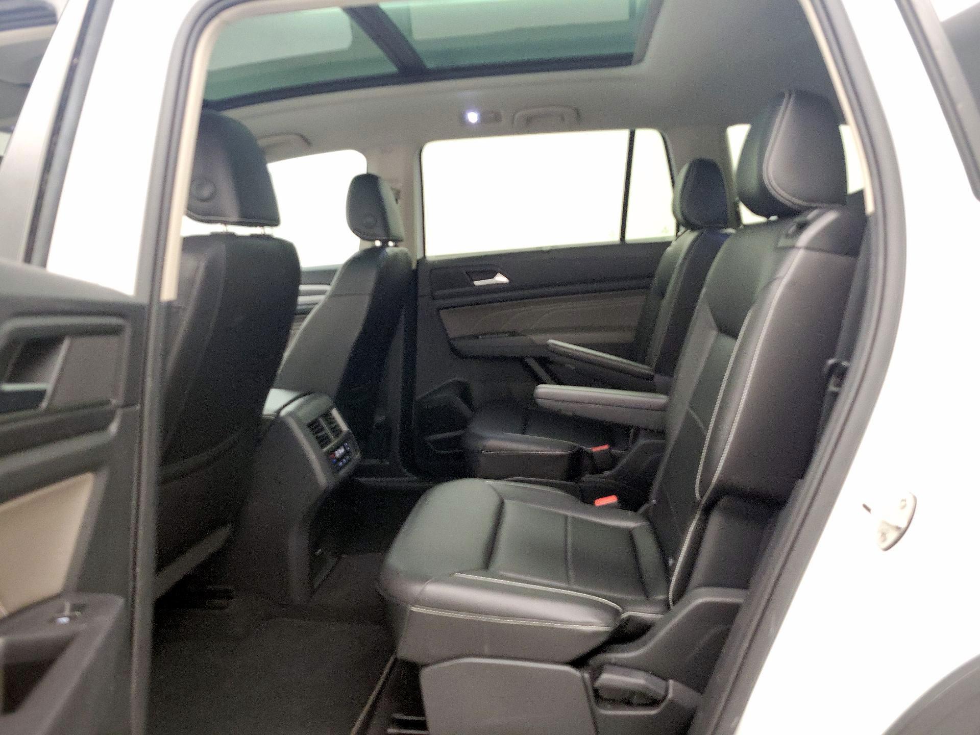 Thumbnail: 2021 Volkswagen Atlas - 20