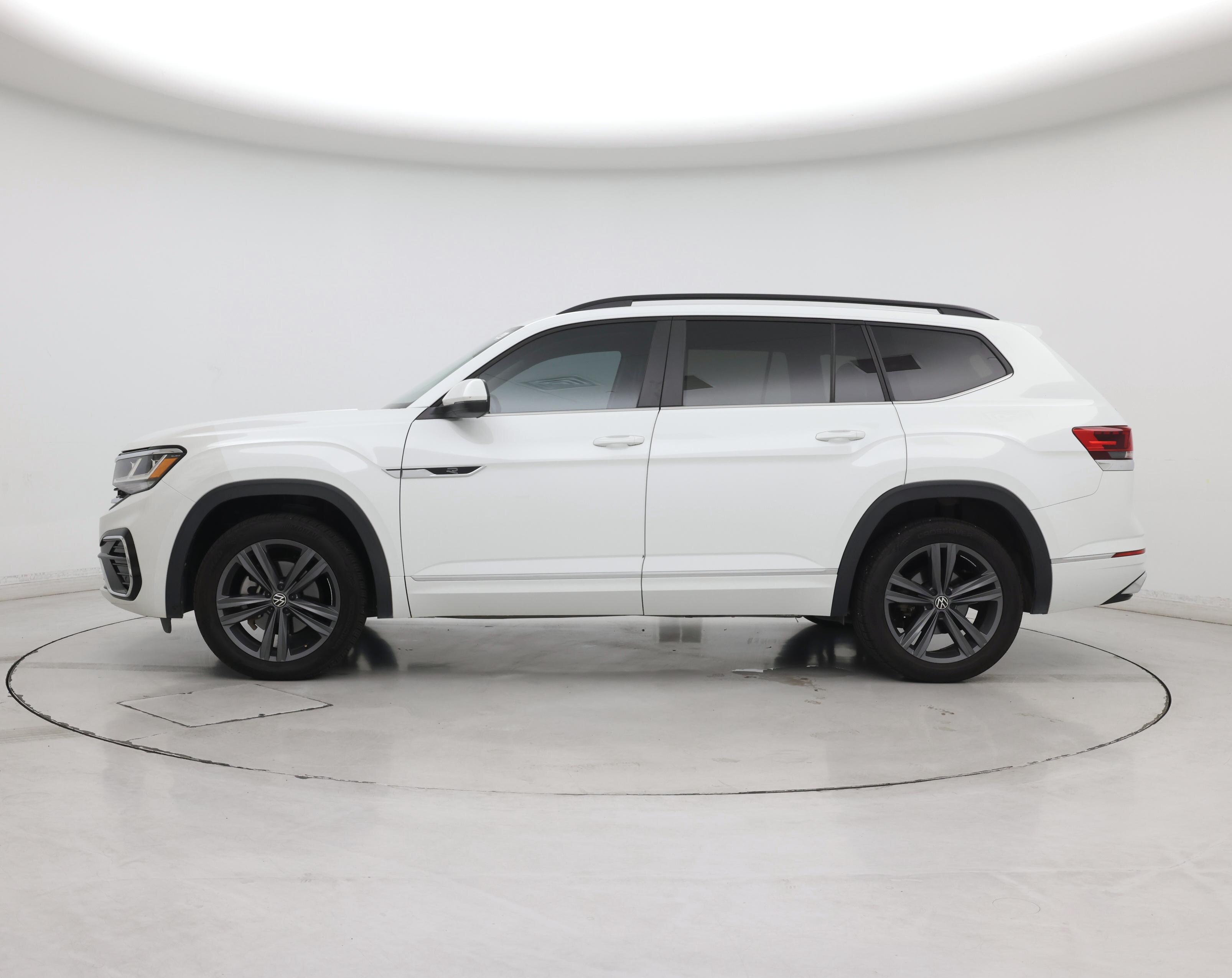 Thumbnail: 2021 Volkswagen Atlas - 3