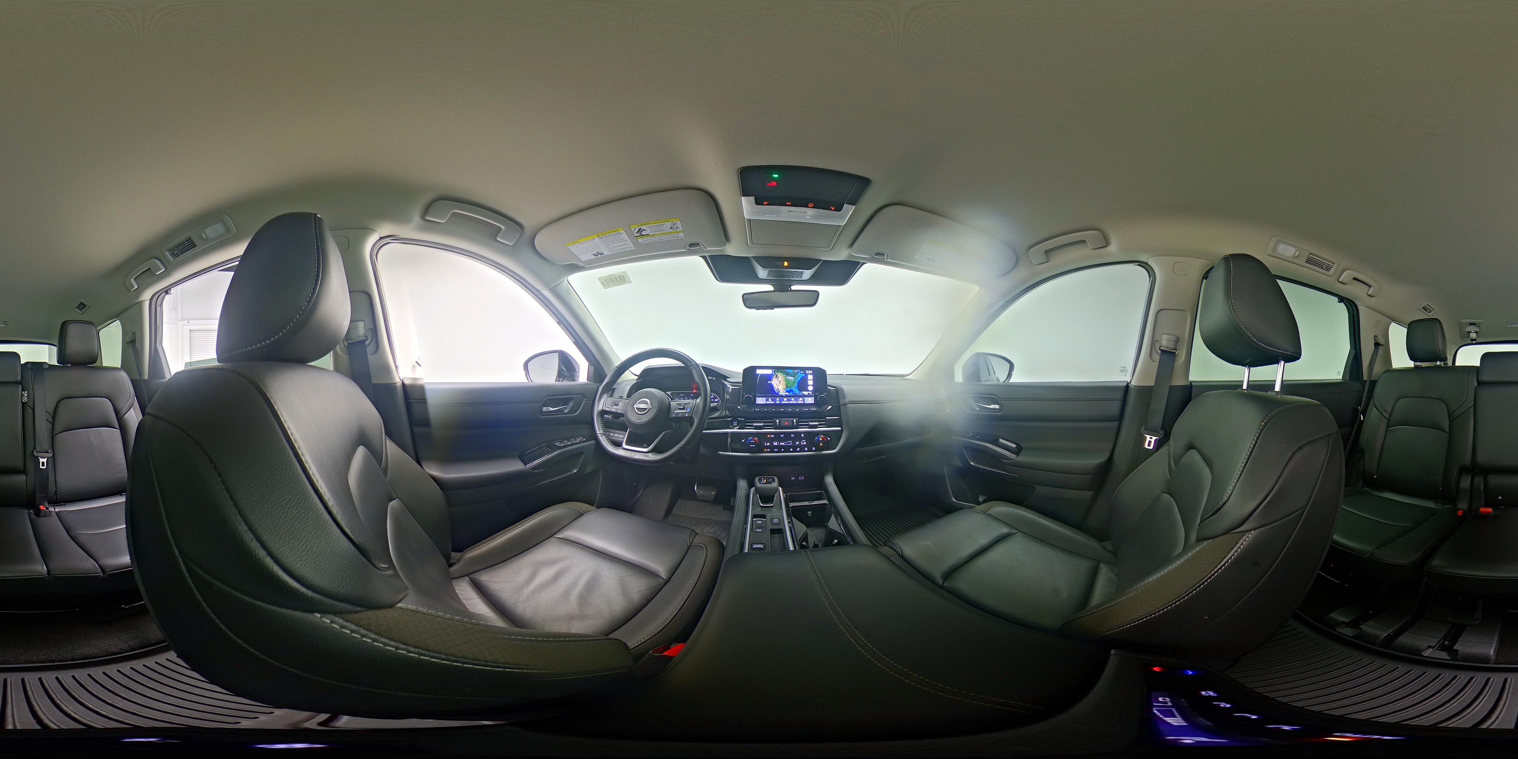 2025 Nissan Pathfinder SL - Photo 25