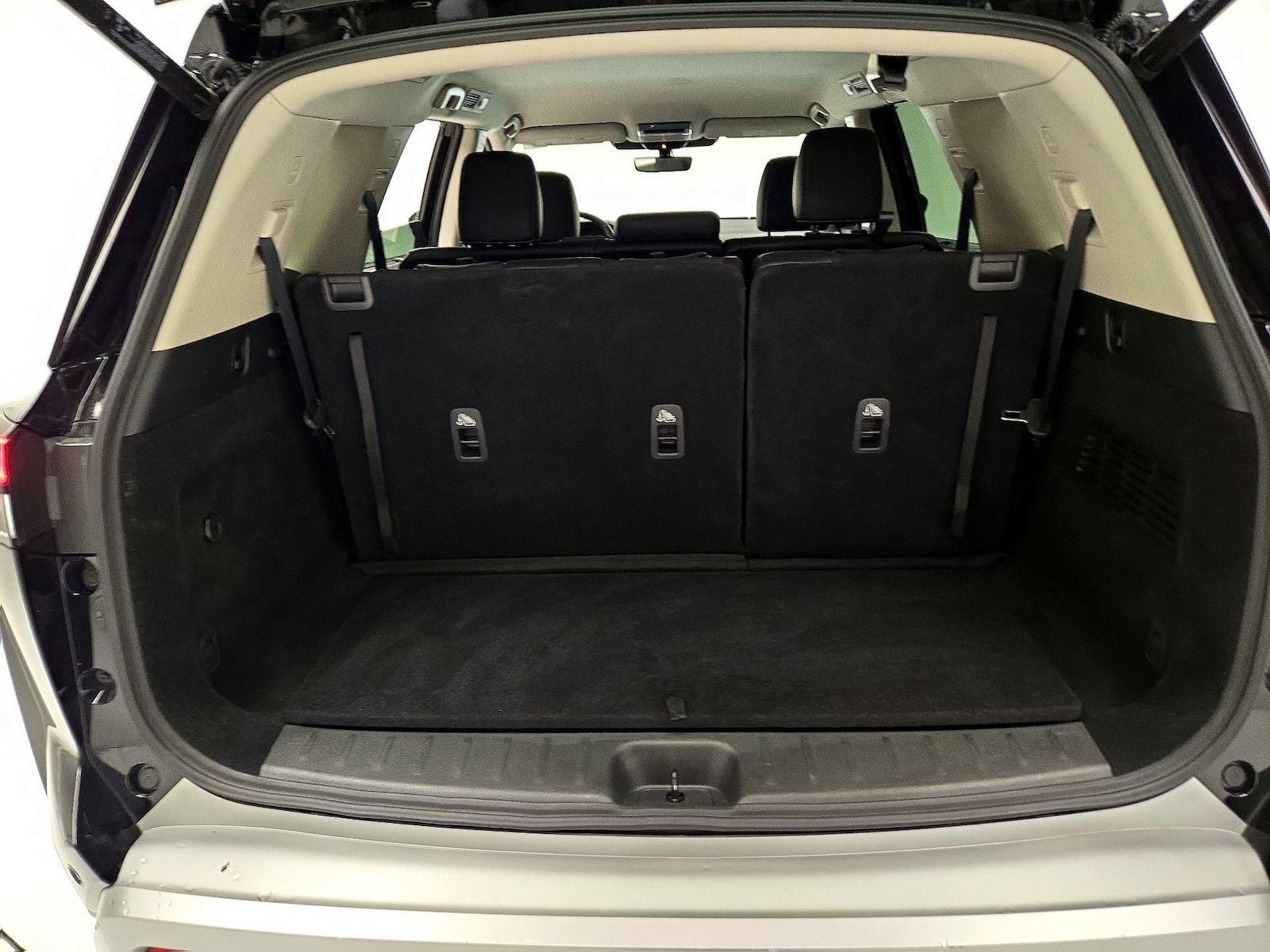 2025 Nissan Pathfinder SL - Photo 22