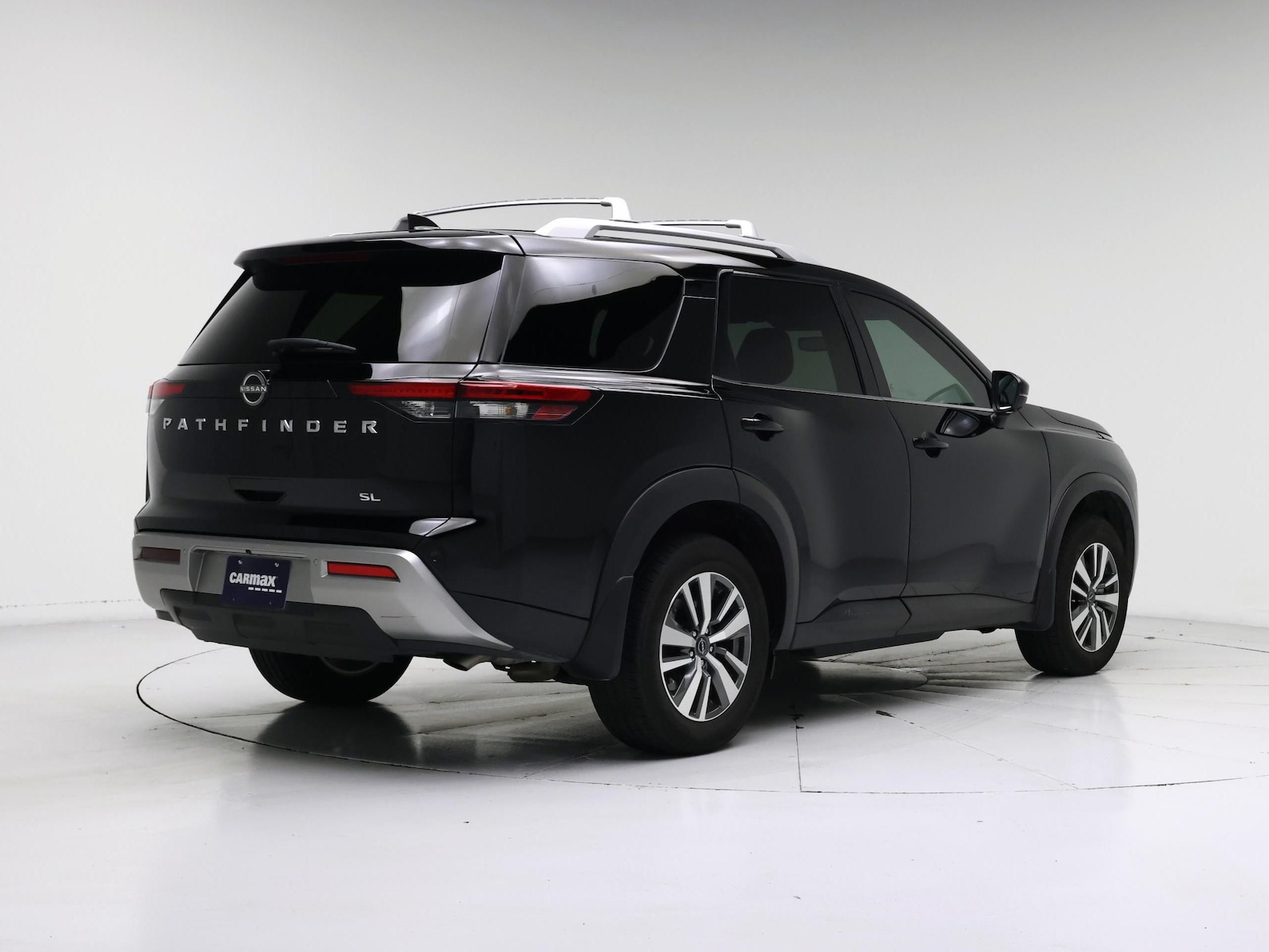 2025 Nissan Pathfinder SL - Photo 9