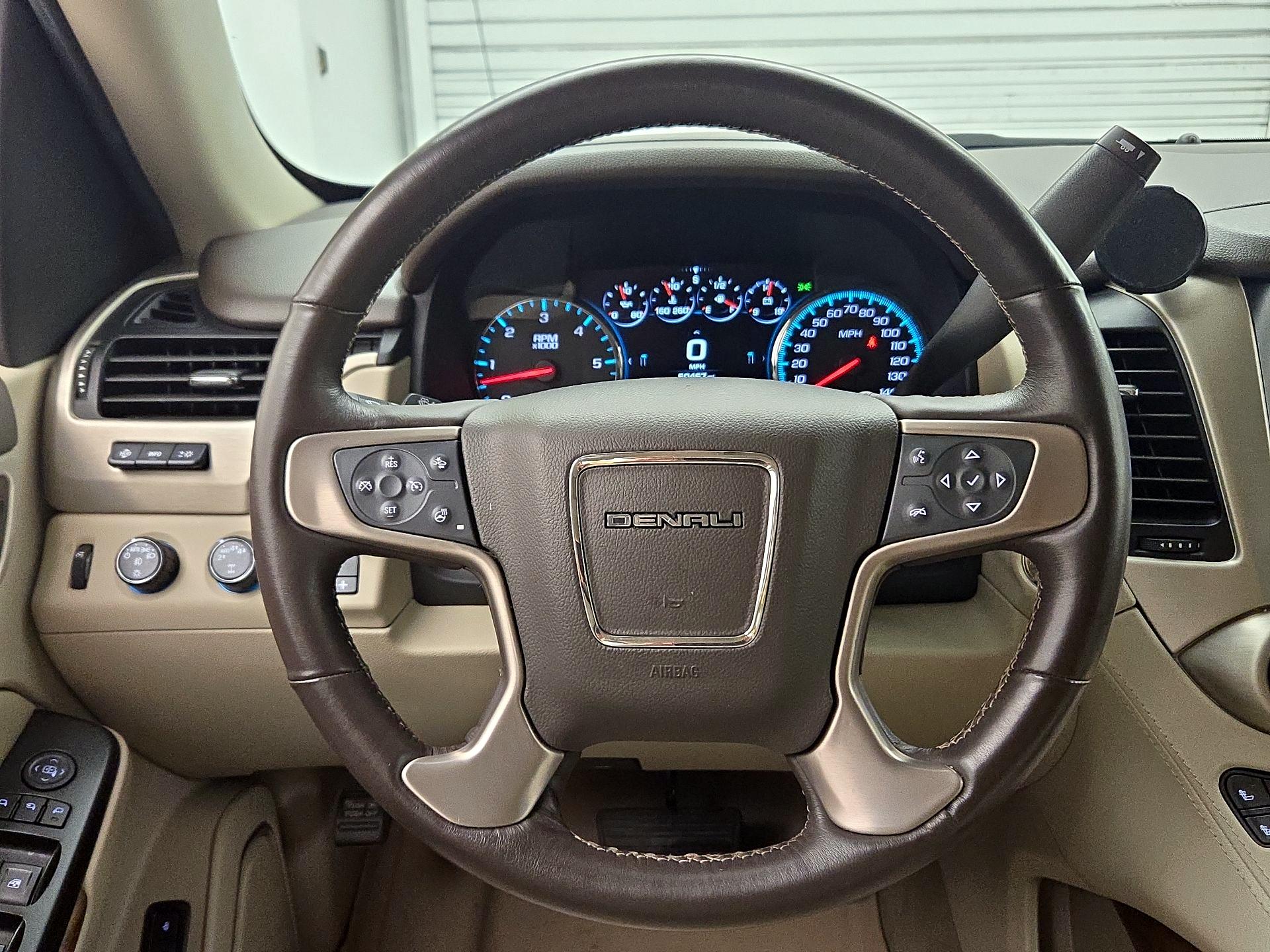 Thumbnail: 2020 GMC Yukon XL - 10