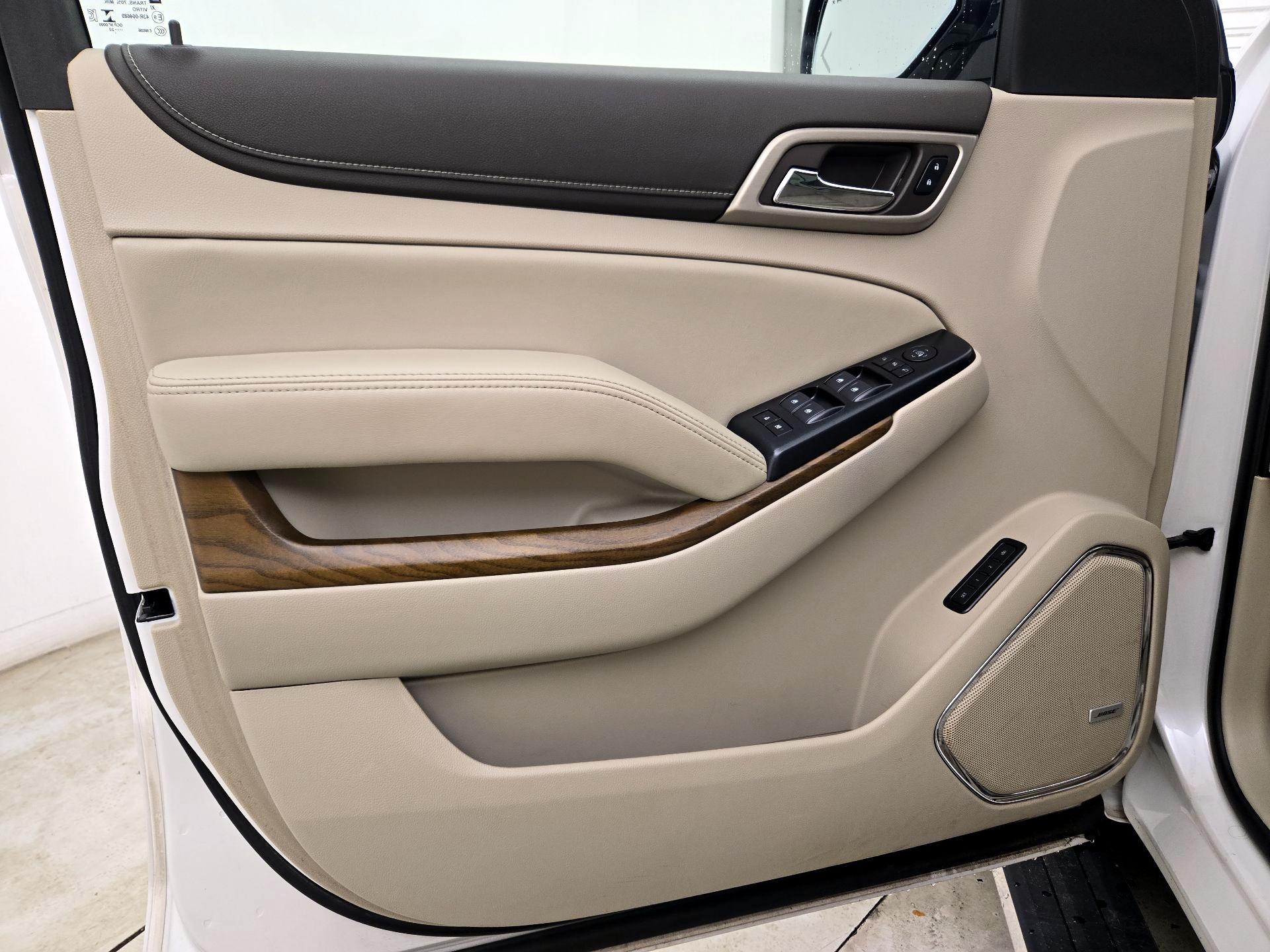 Thumbnail: 2020 GMC Yukon XL - 12