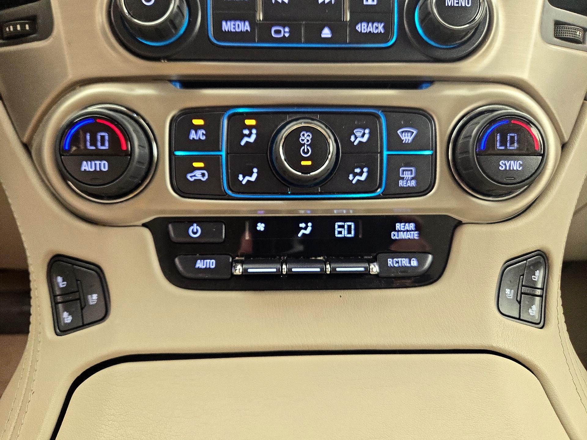 Thumbnail: 2020 GMC Yukon XL - 15