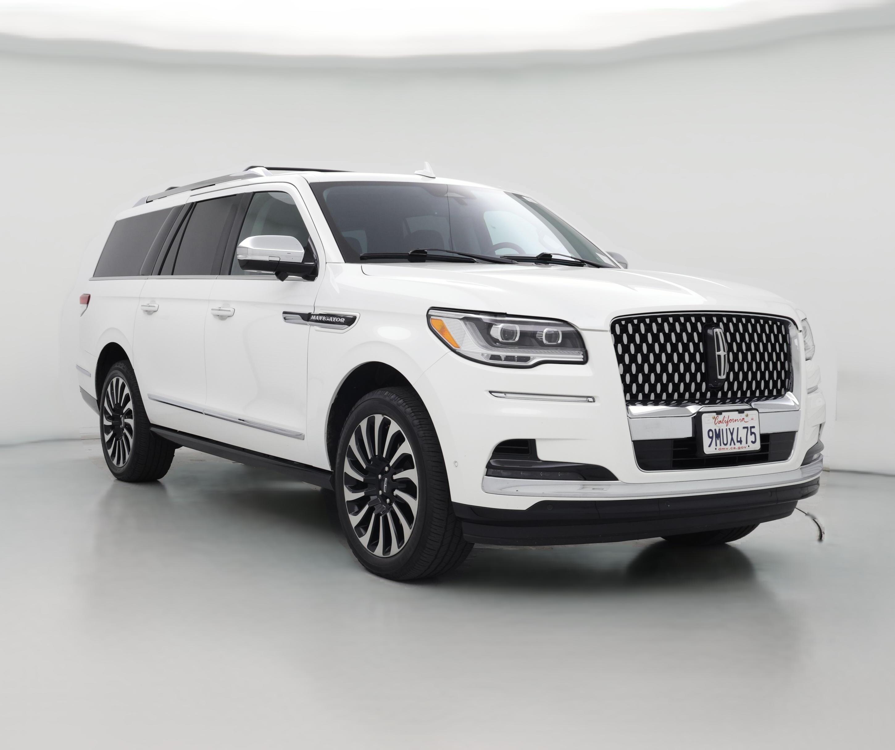 Thumbnail: 2023 Lincoln Navigator L - 1