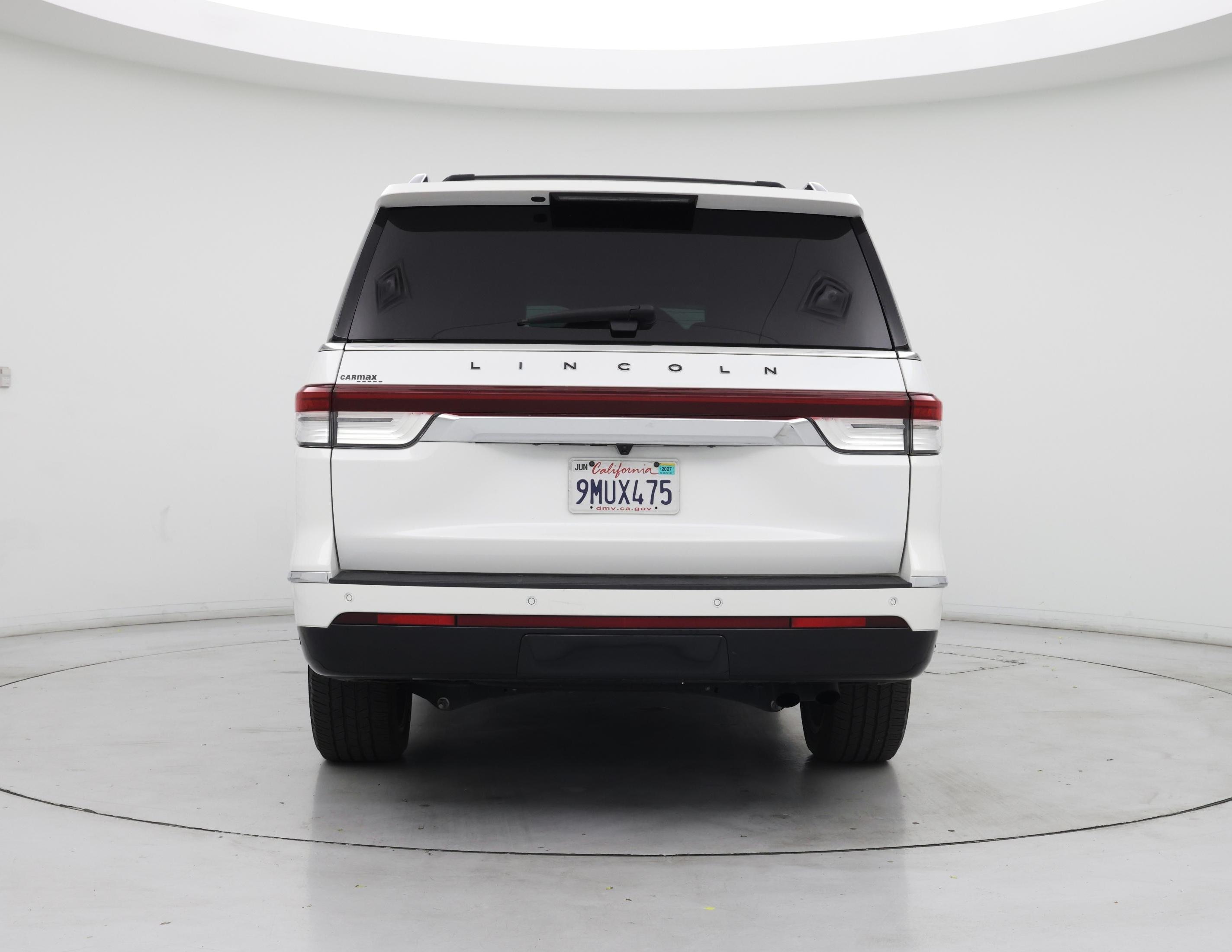 Thumbnail: 2023 Lincoln Navigator L - 6