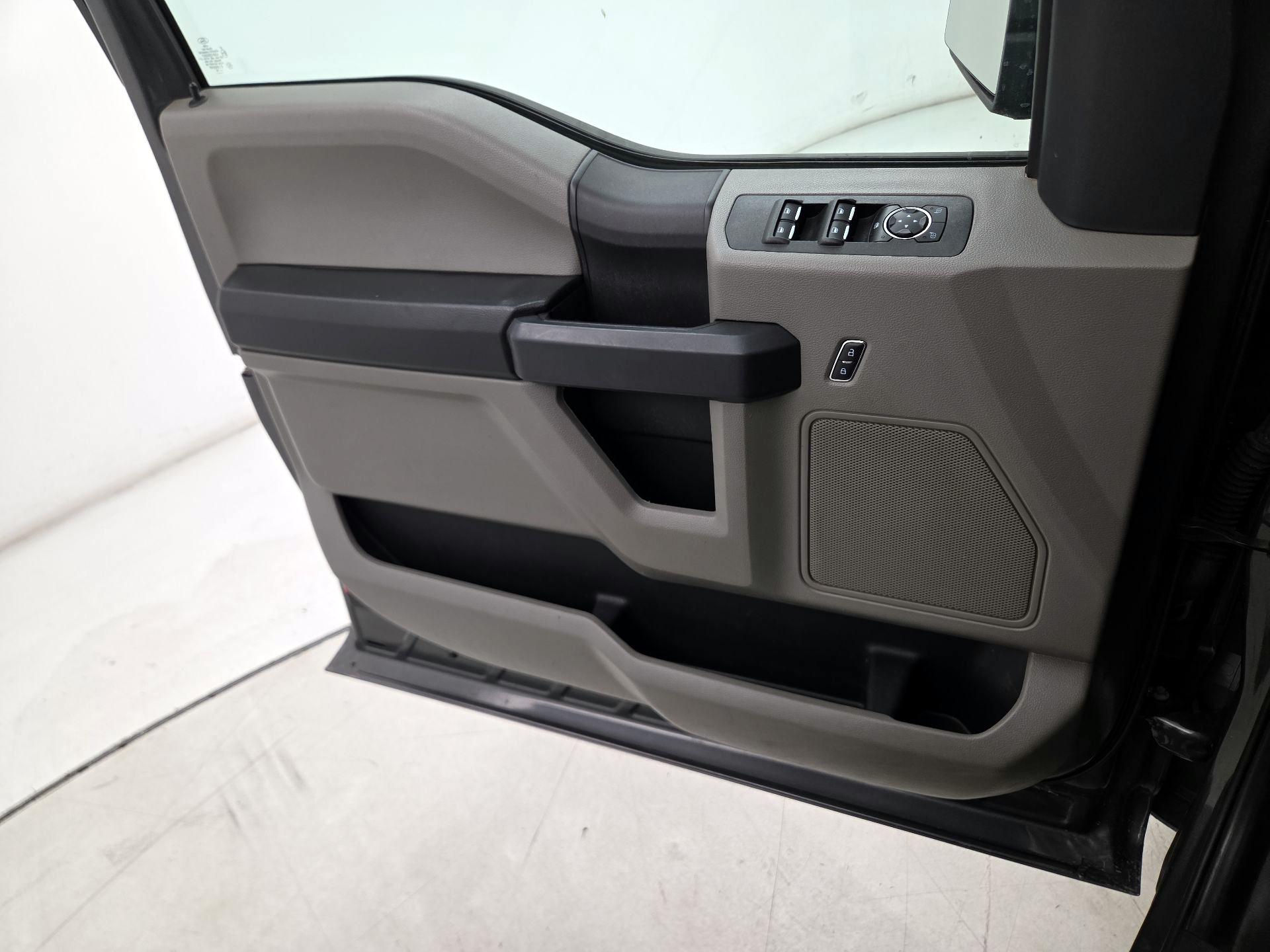 Thumbnail: 2019 Ford F-150 - 12