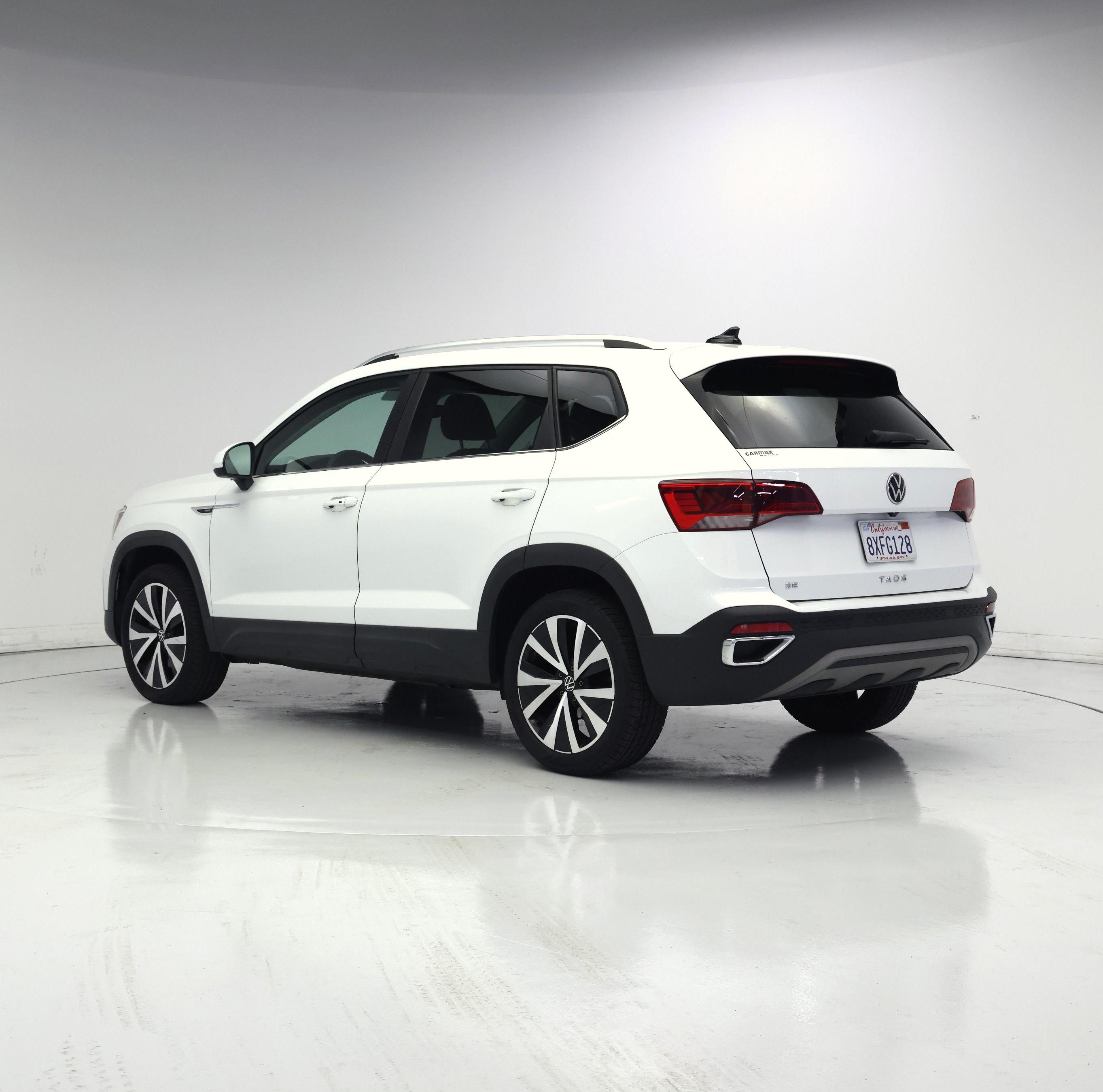 Thumbnail: 2022 Volkswagen Taos - 2