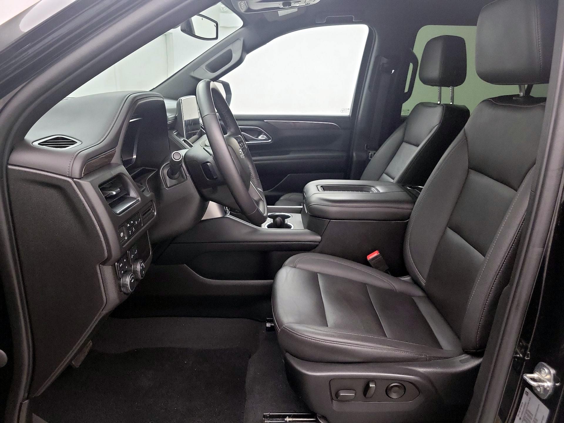 Thumbnail: 2022 Chevrolet Suburban - 11