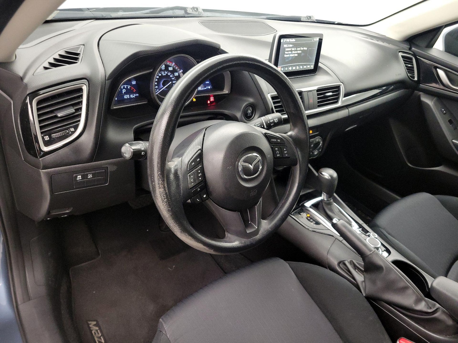 2016 Mazda MAZDA3 i Sport - Photo 10