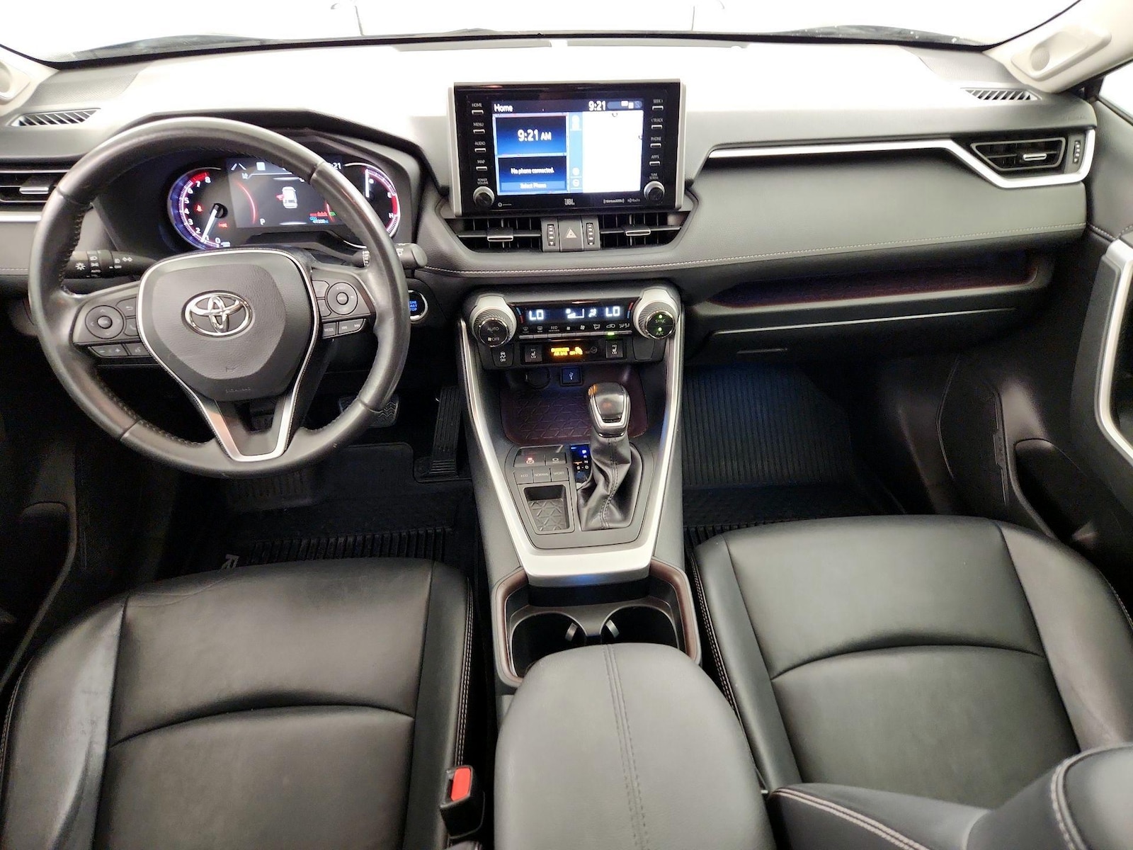 2020 Toyota RAV4 Limited - Photo 10