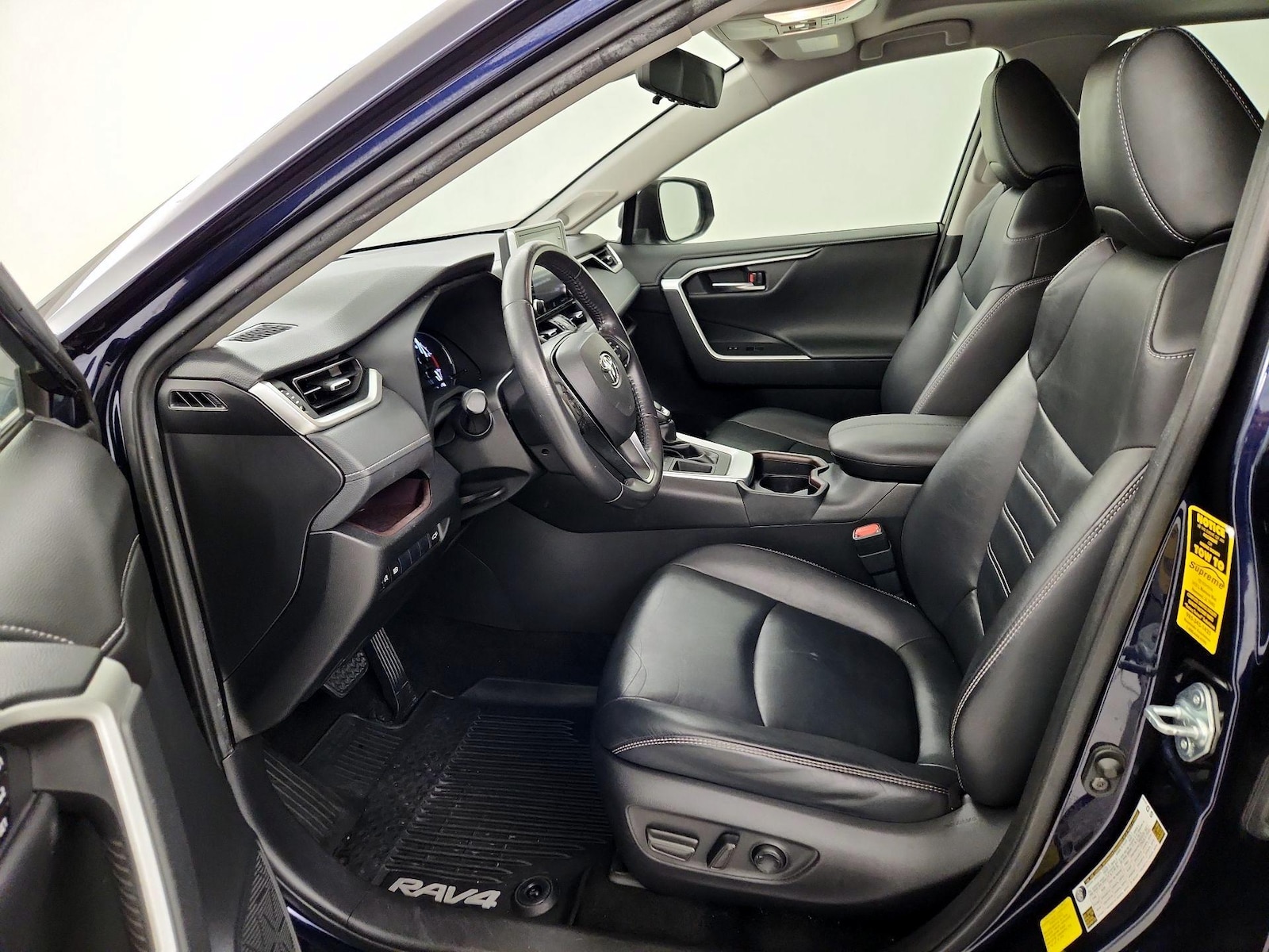 2020 Toyota RAV4 Limited - Photo 12