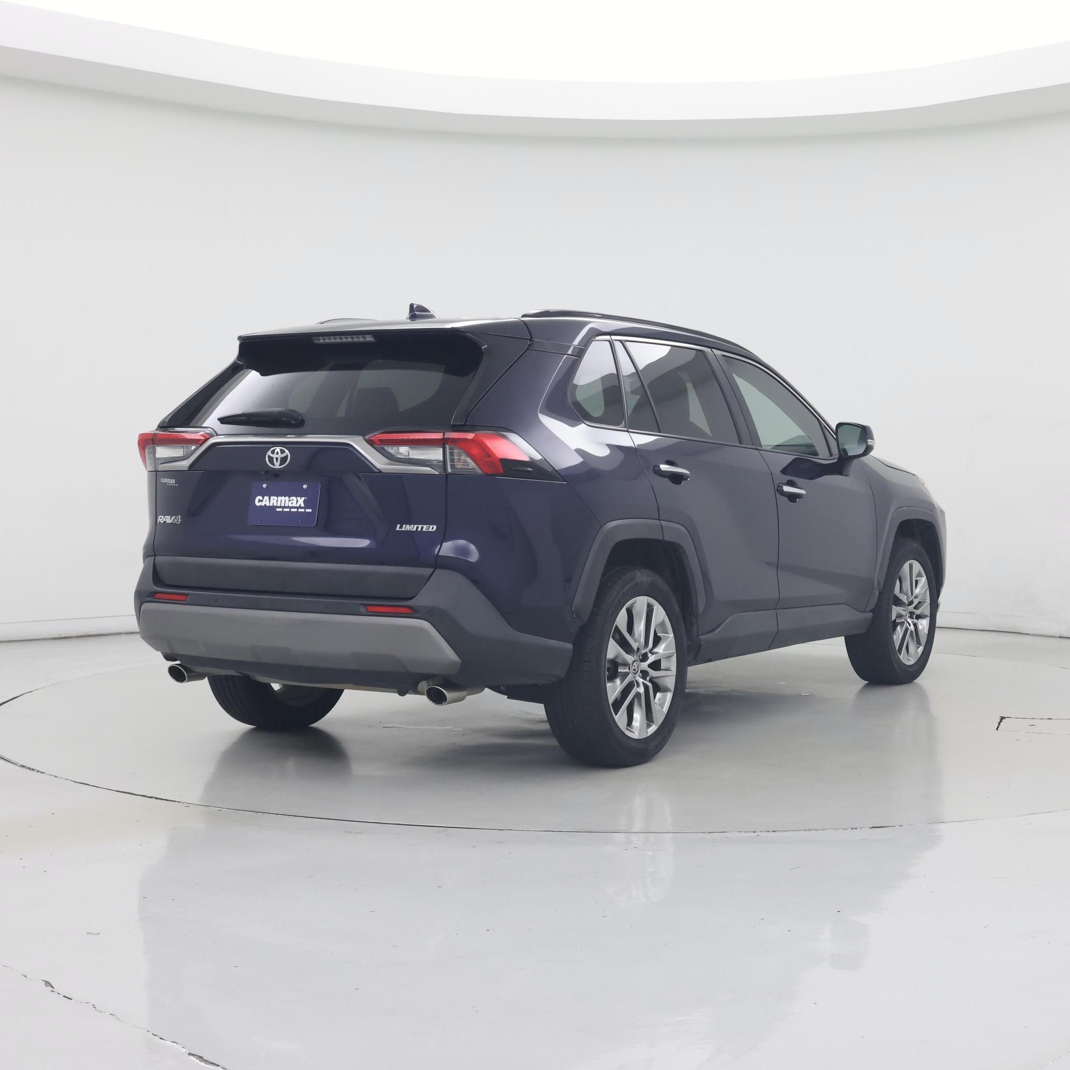 Thumbnail: 2020 Toyota RAV4 - 8