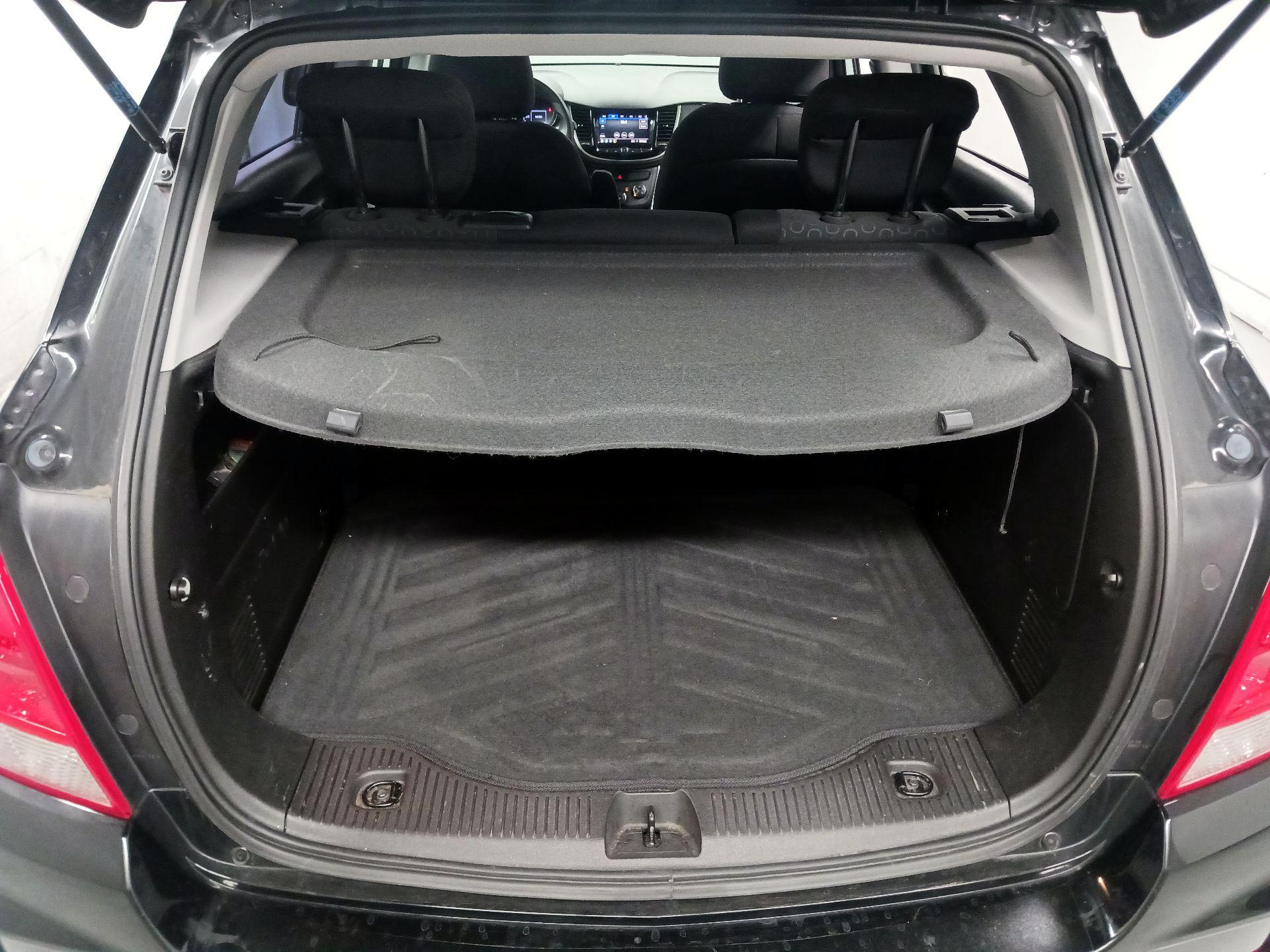 Thumbnail: 2020 Chevrolet Trax - 20