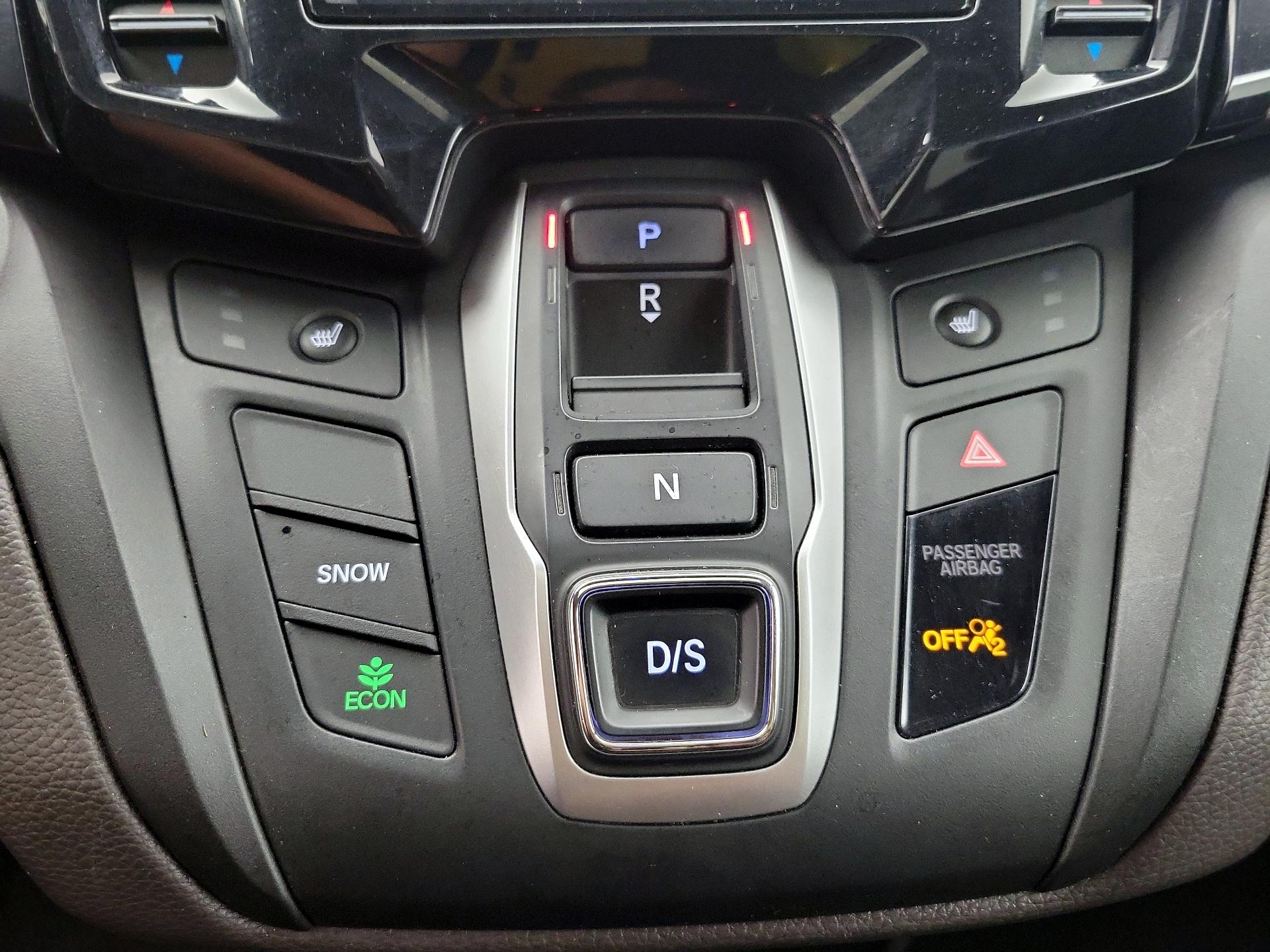 Thumbnail: 2019 Honda Odyssey - 17