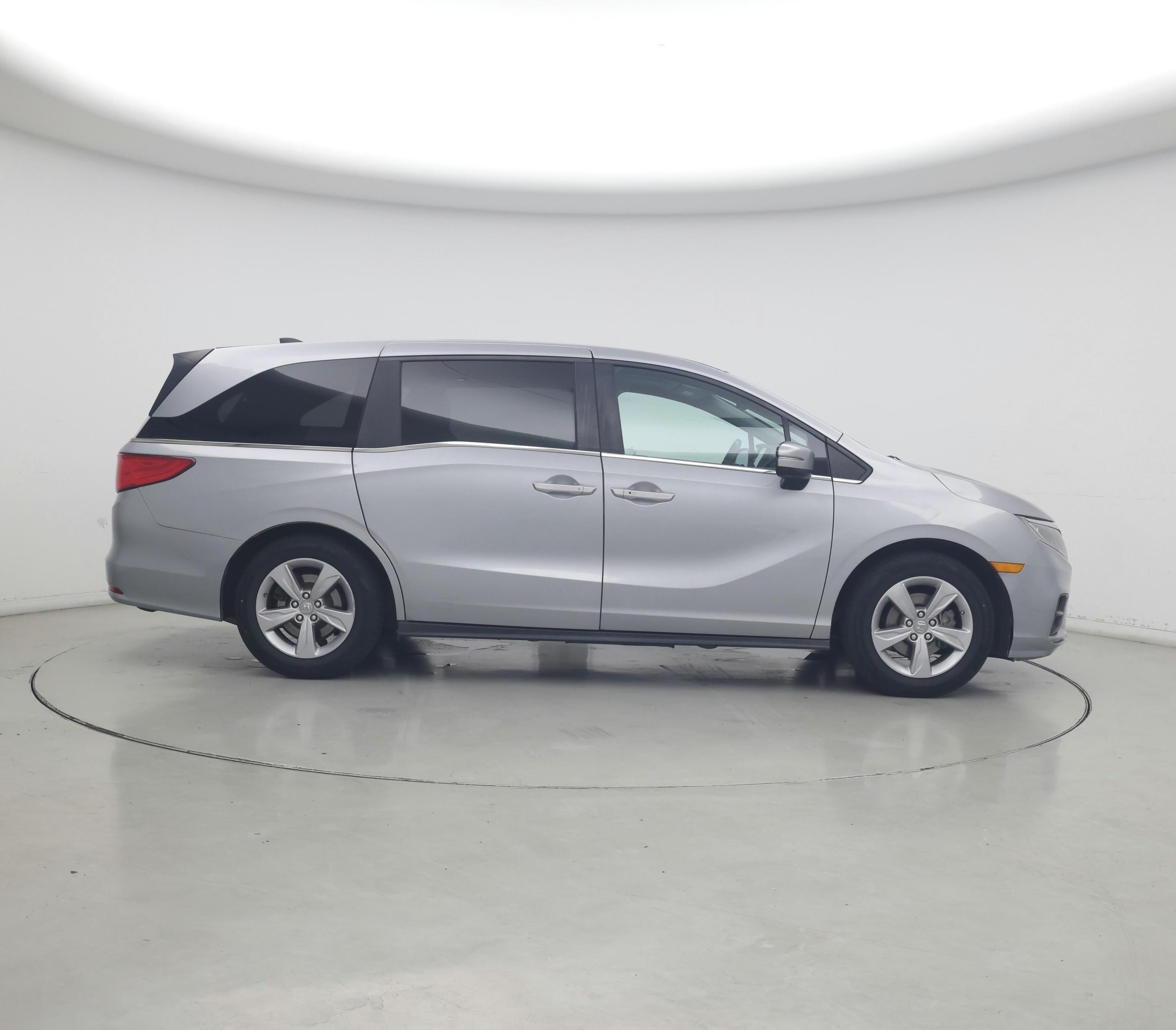 Thumbnail: 2019 Honda Odyssey - 7