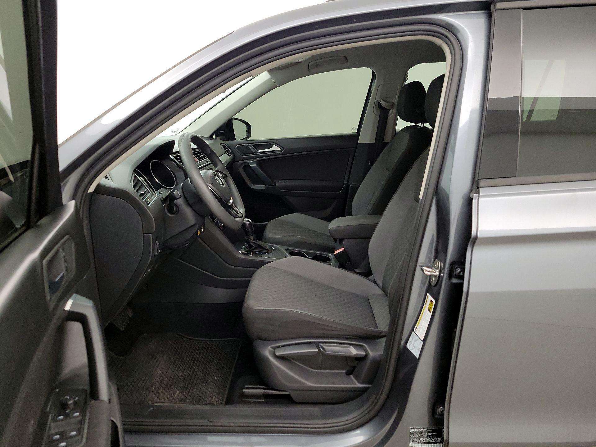 Thumbnail: 2019 Volkswagen Tiguan - 11