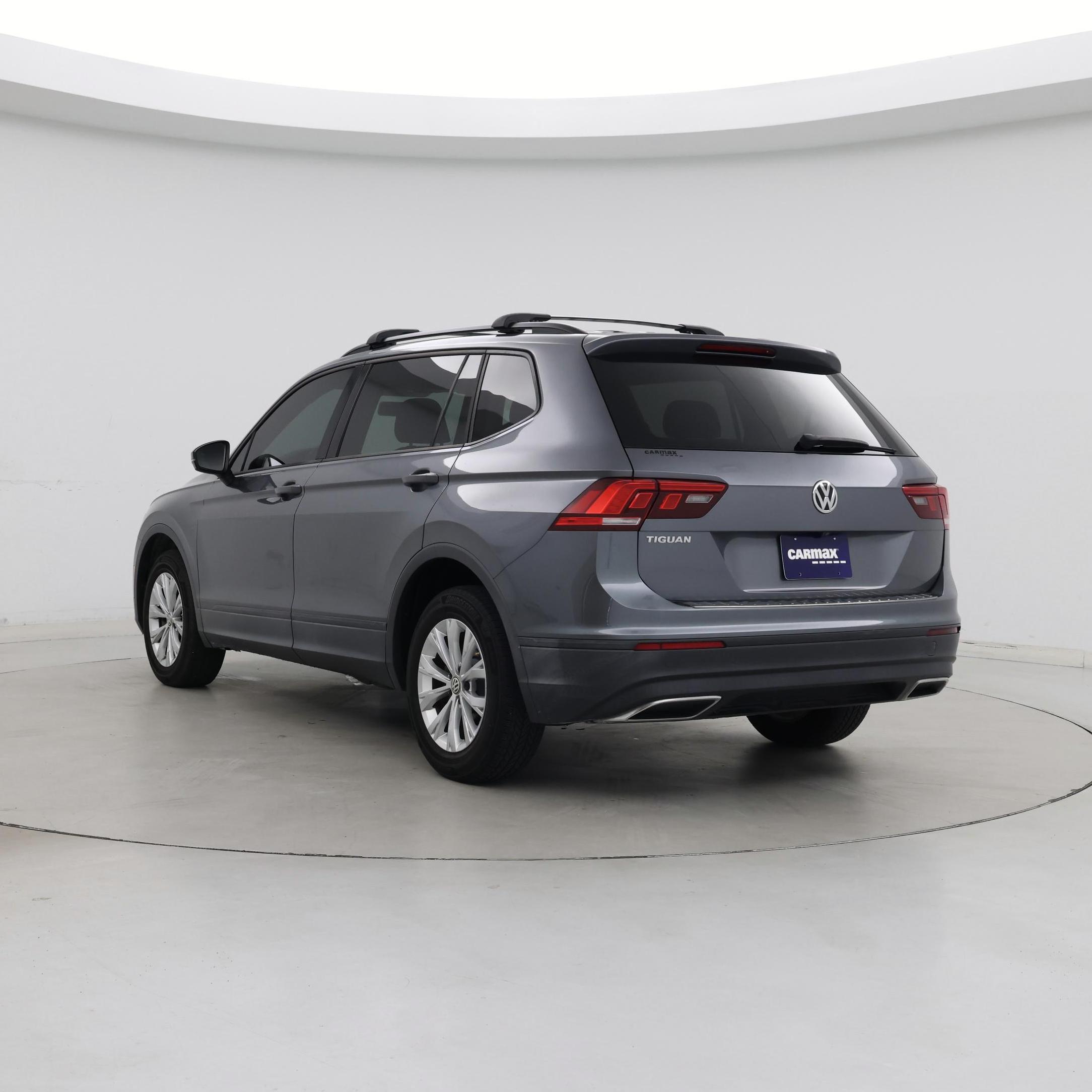 Thumbnail: 2019 Volkswagen Tiguan - 2
