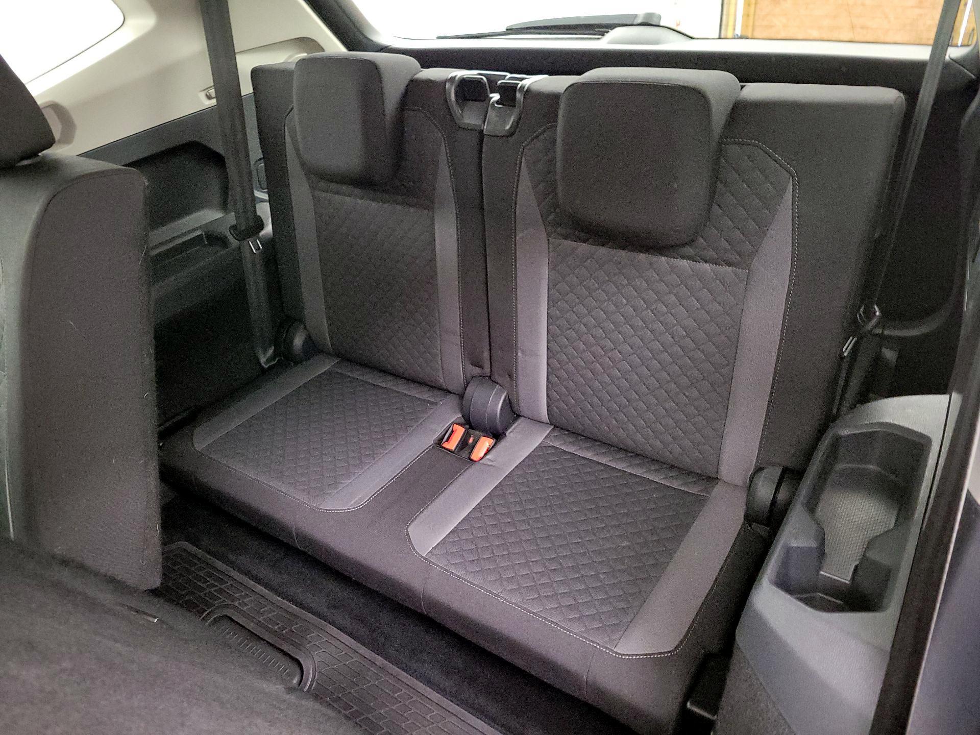 Thumbnail: 2019 Volkswagen Tiguan - 20