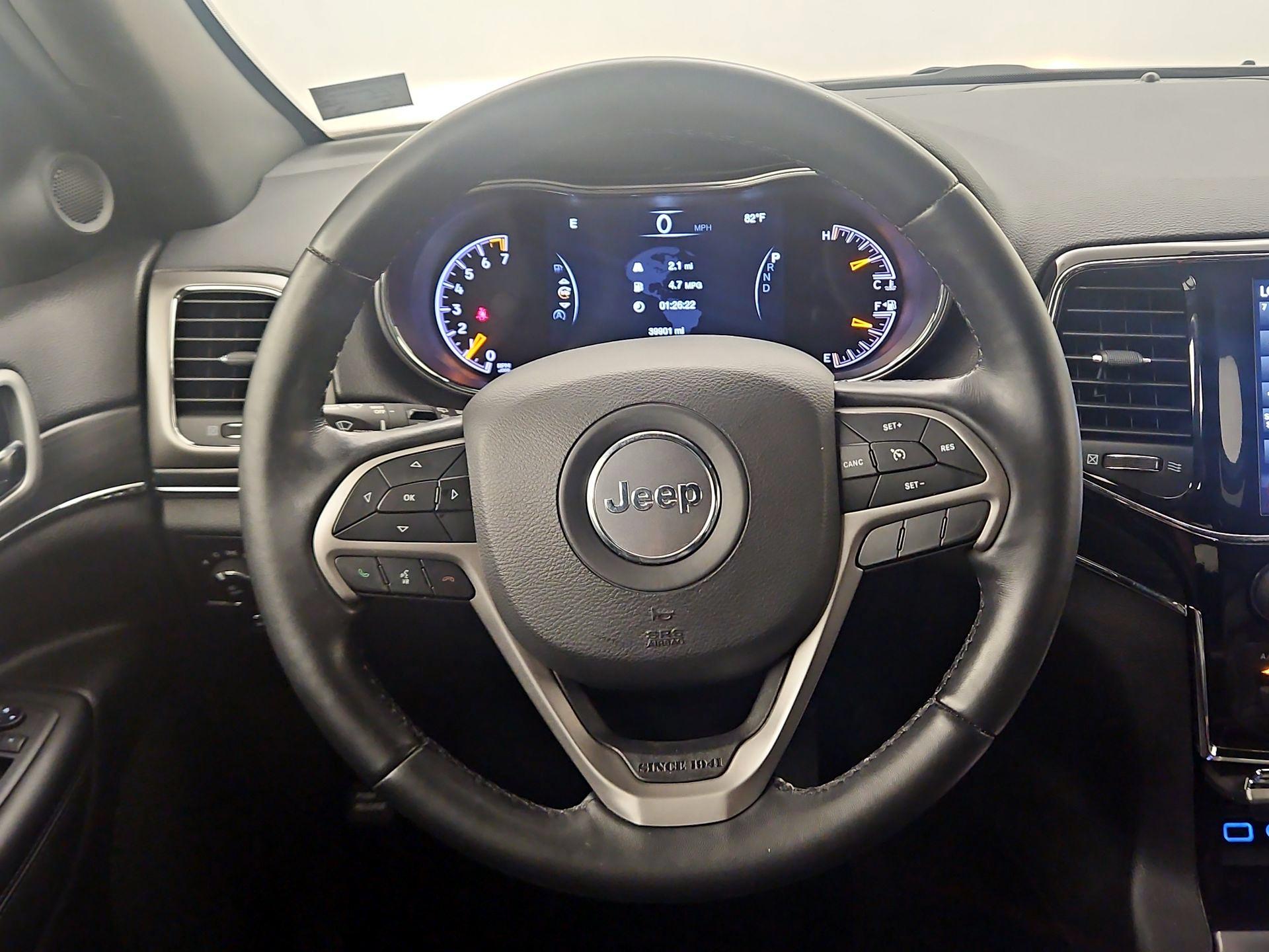 Thumbnail: 2022 Jeep Grand Cherokee - 10