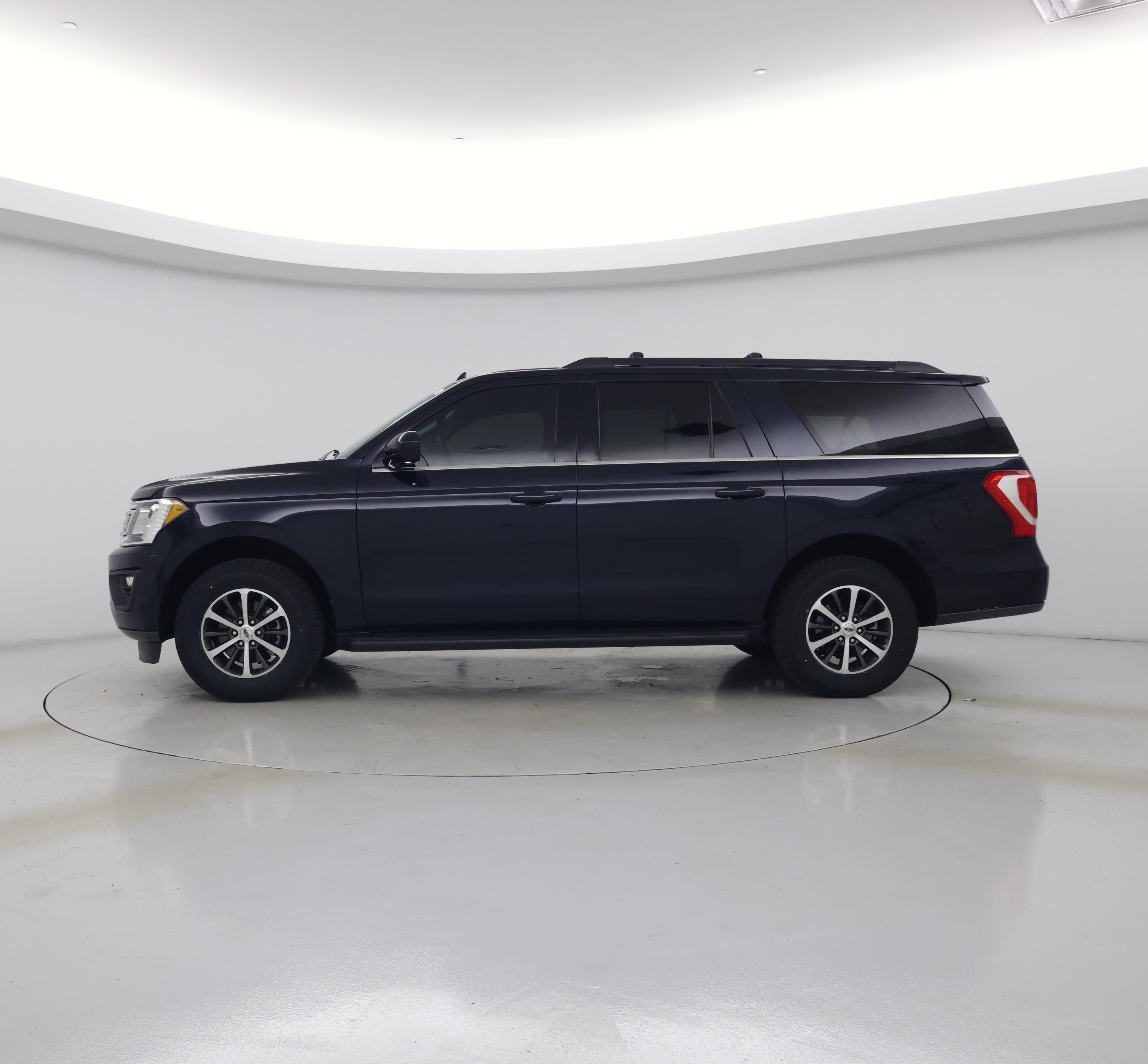 Thumbnail: 2021 Ford Expedition - 3