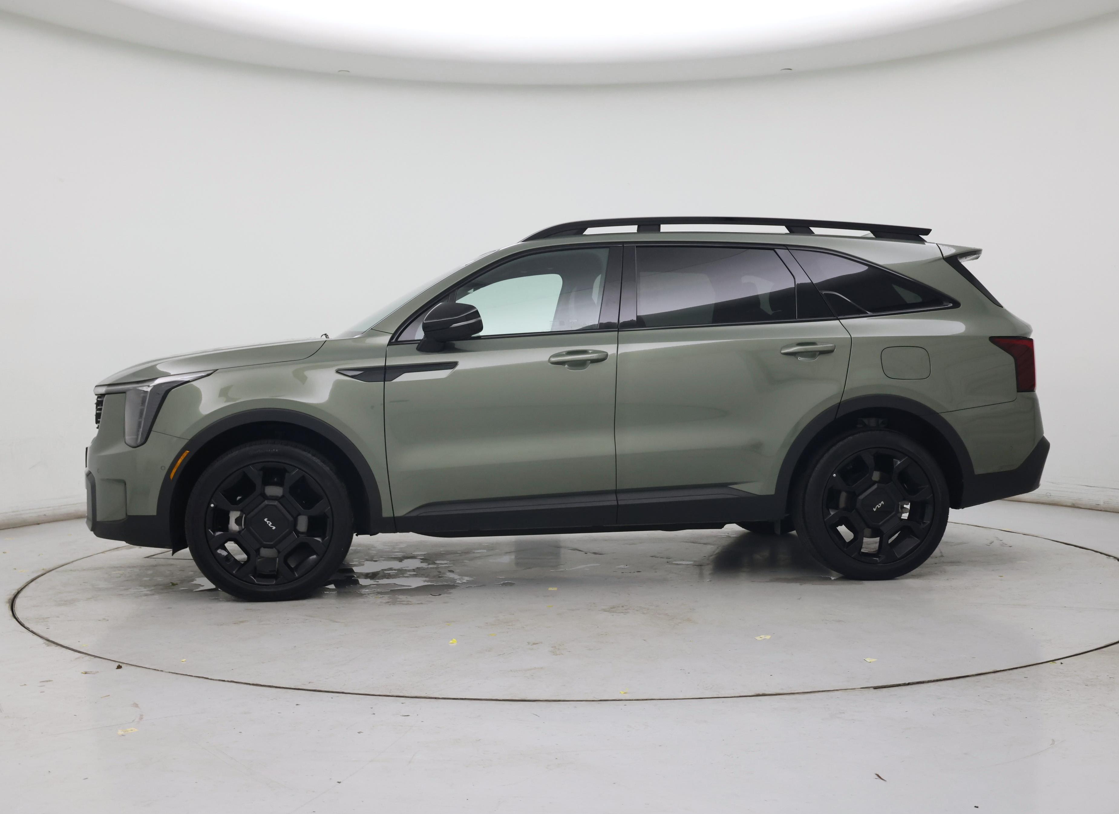 Thumbnail: 2024 Kia Sorento - 3