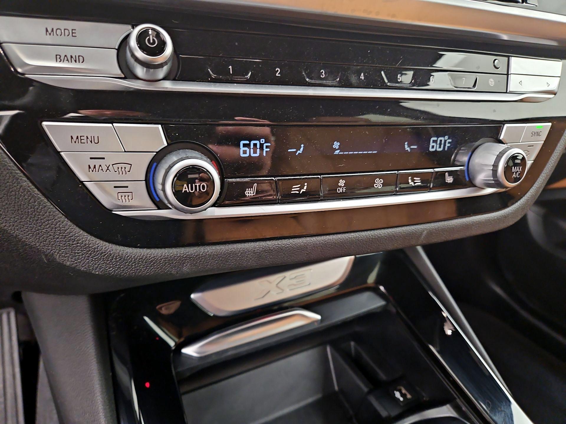 Thumbnail: 2021 BMW X3 - 17