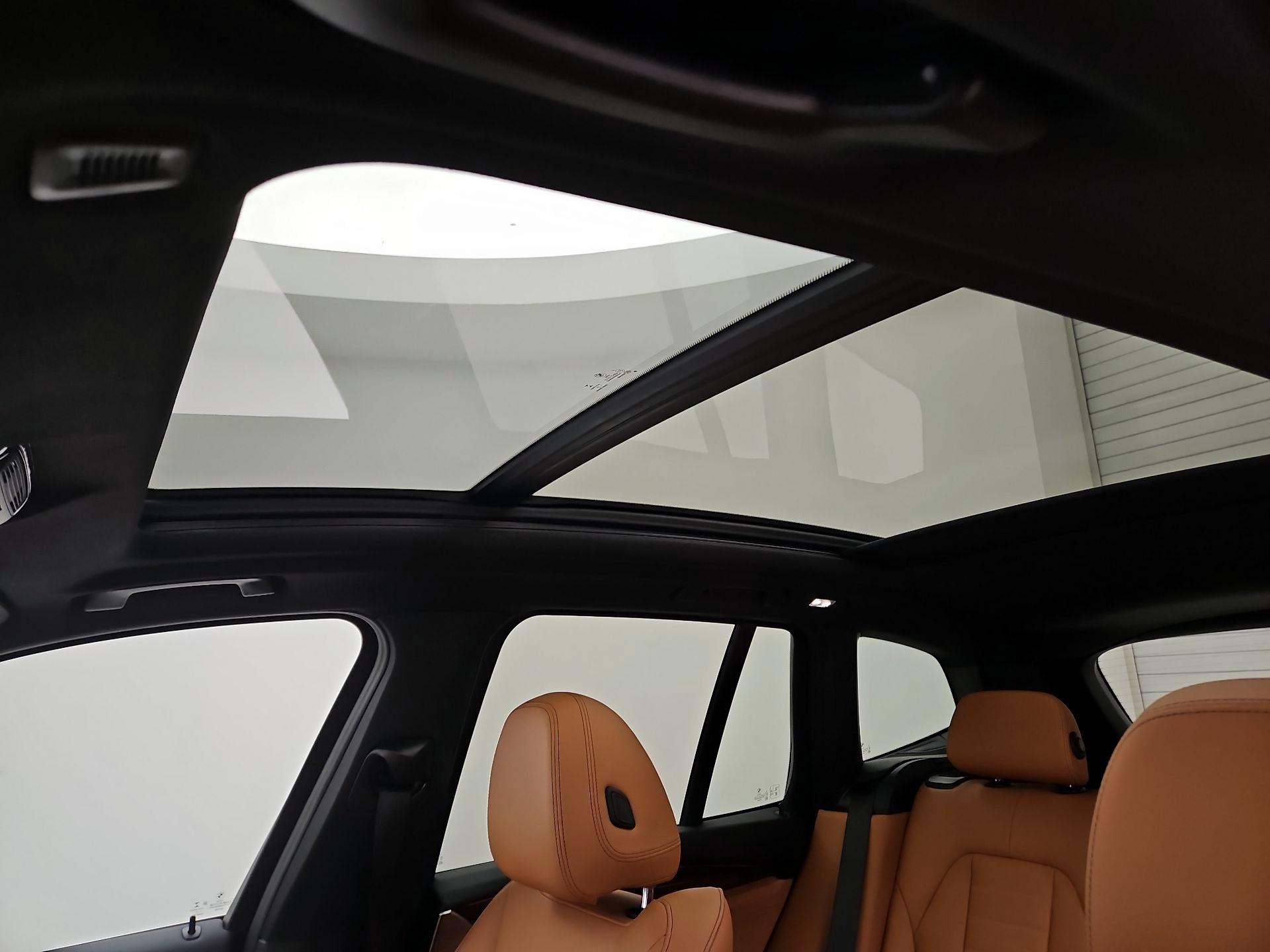 Thumbnail: 2021 BMW X3 - 20