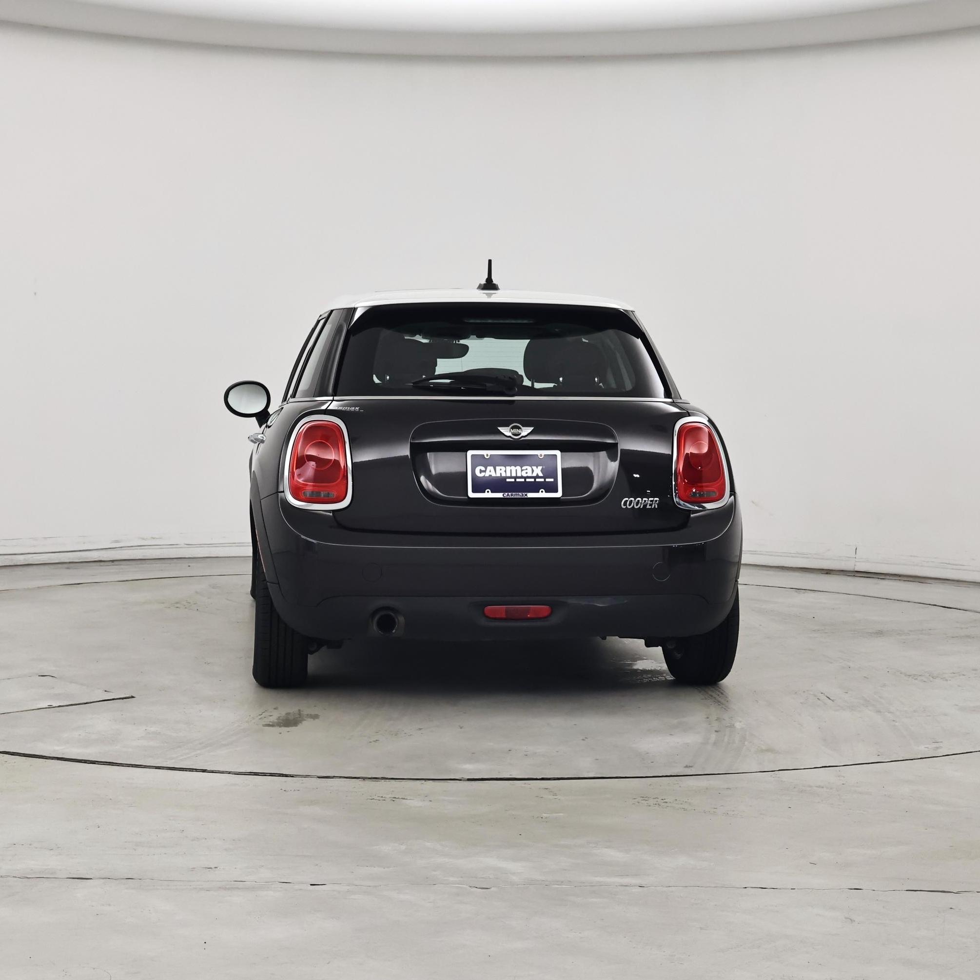 Thumbnail: 2016 MINI Cooper Hardtop - 6