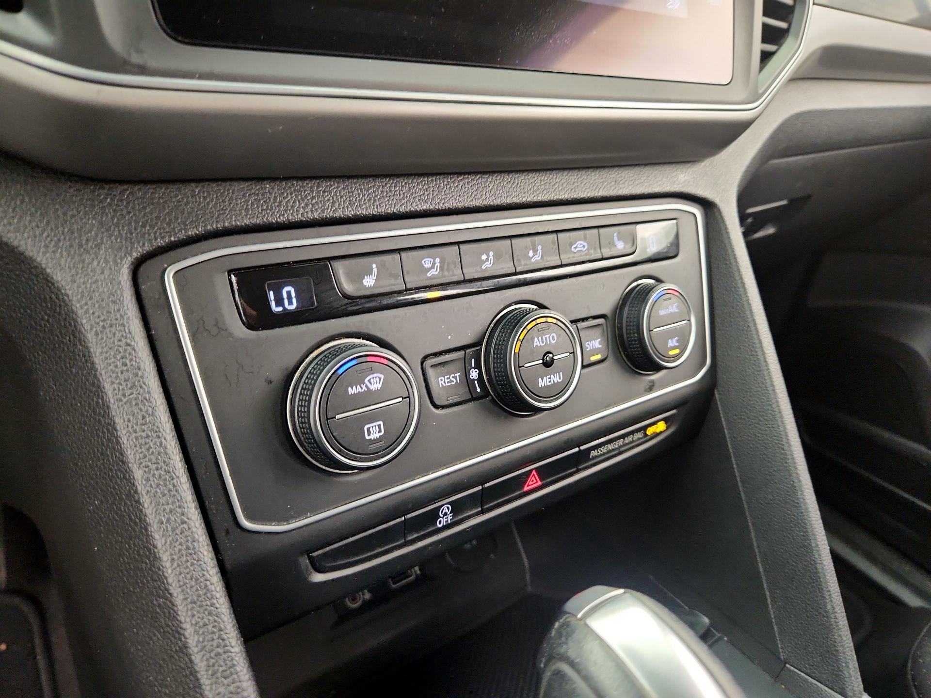 Thumbnail: 2019 Volkswagen Atlas - 16