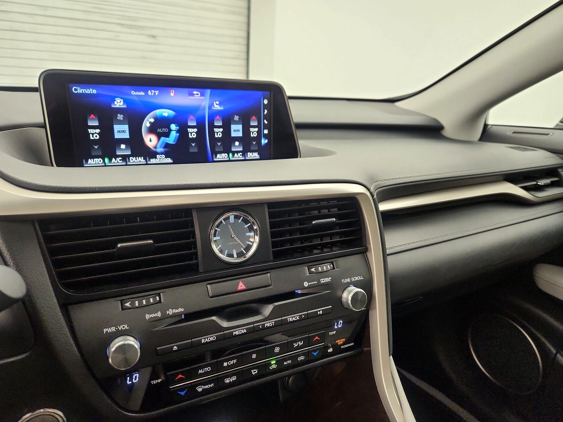 Thumbnail: 2016 Lexus RX - 17