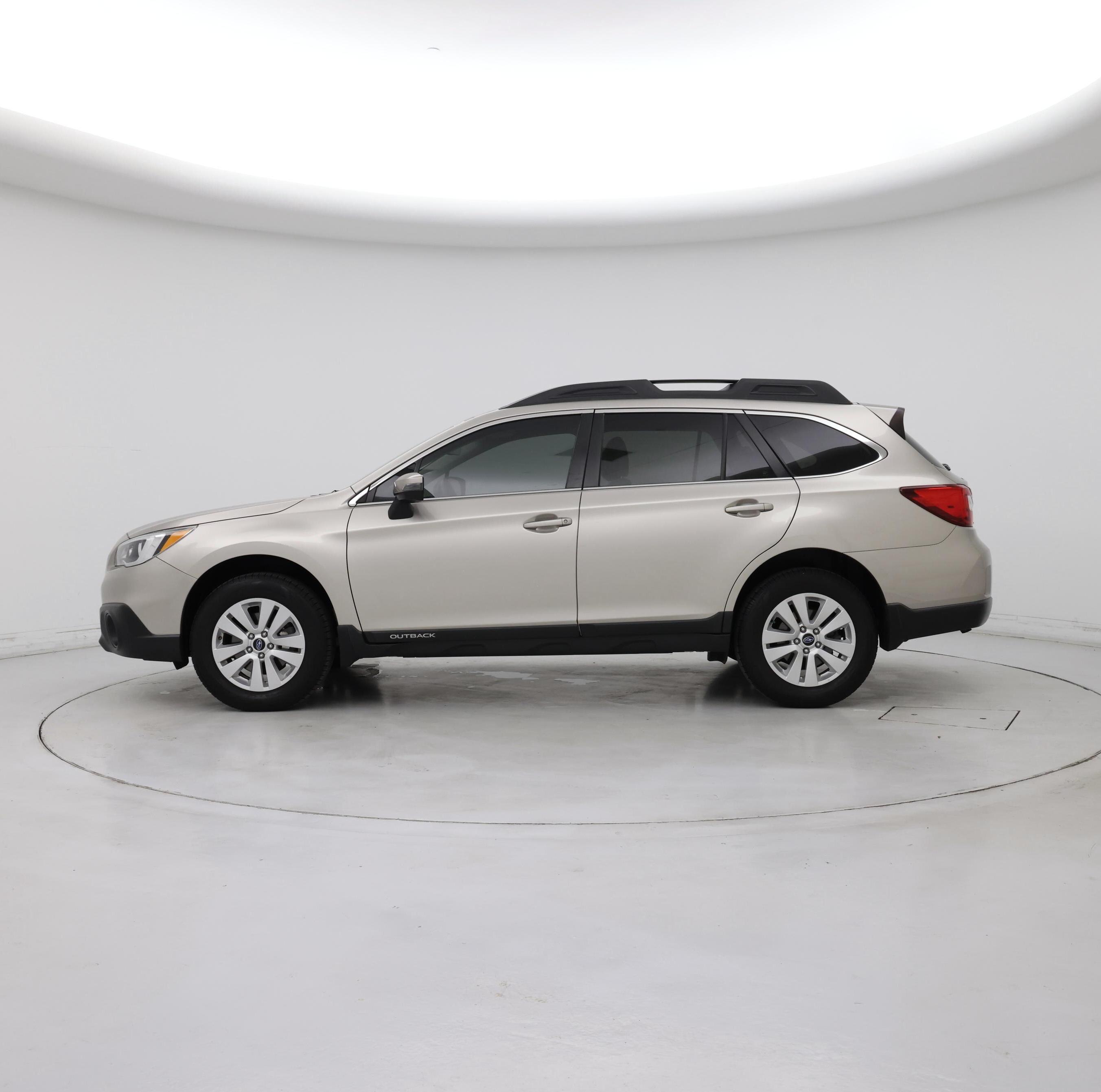 Thumbnail: 2017 Subaru Outback - 3