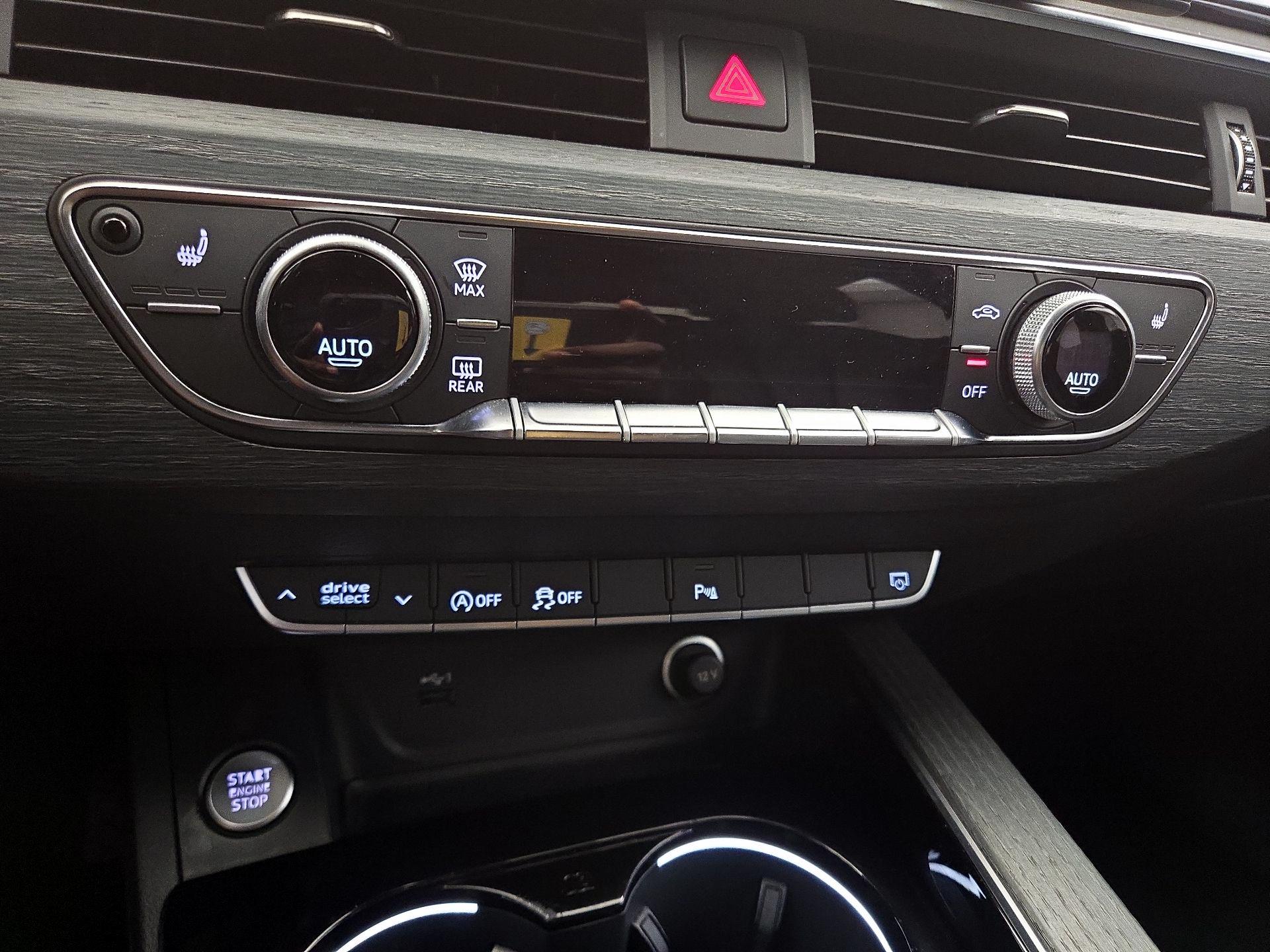 Thumbnail: 2021 Audi A4 - 16