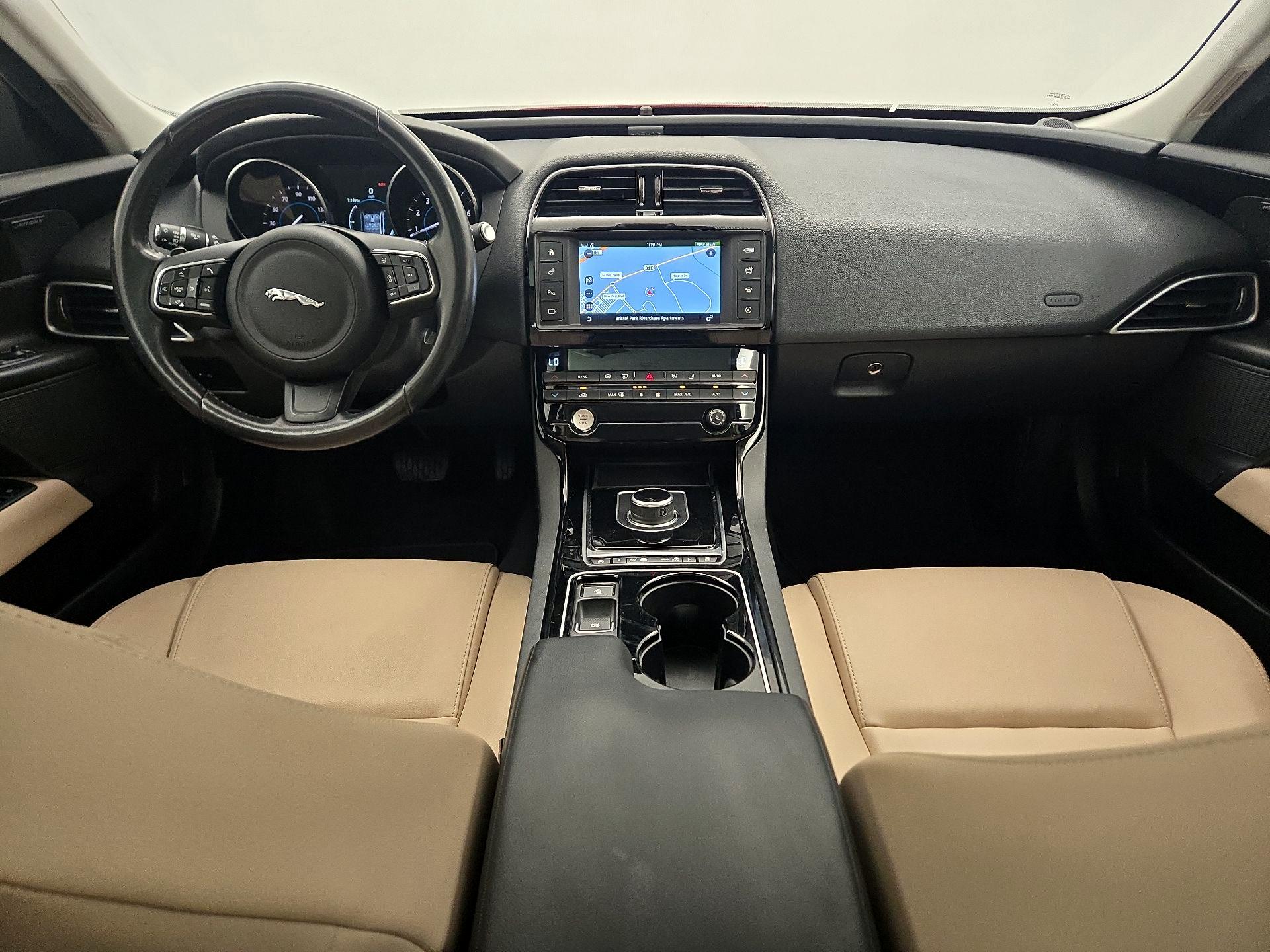 Thumbnail: 2017 Jaguar XE - 9