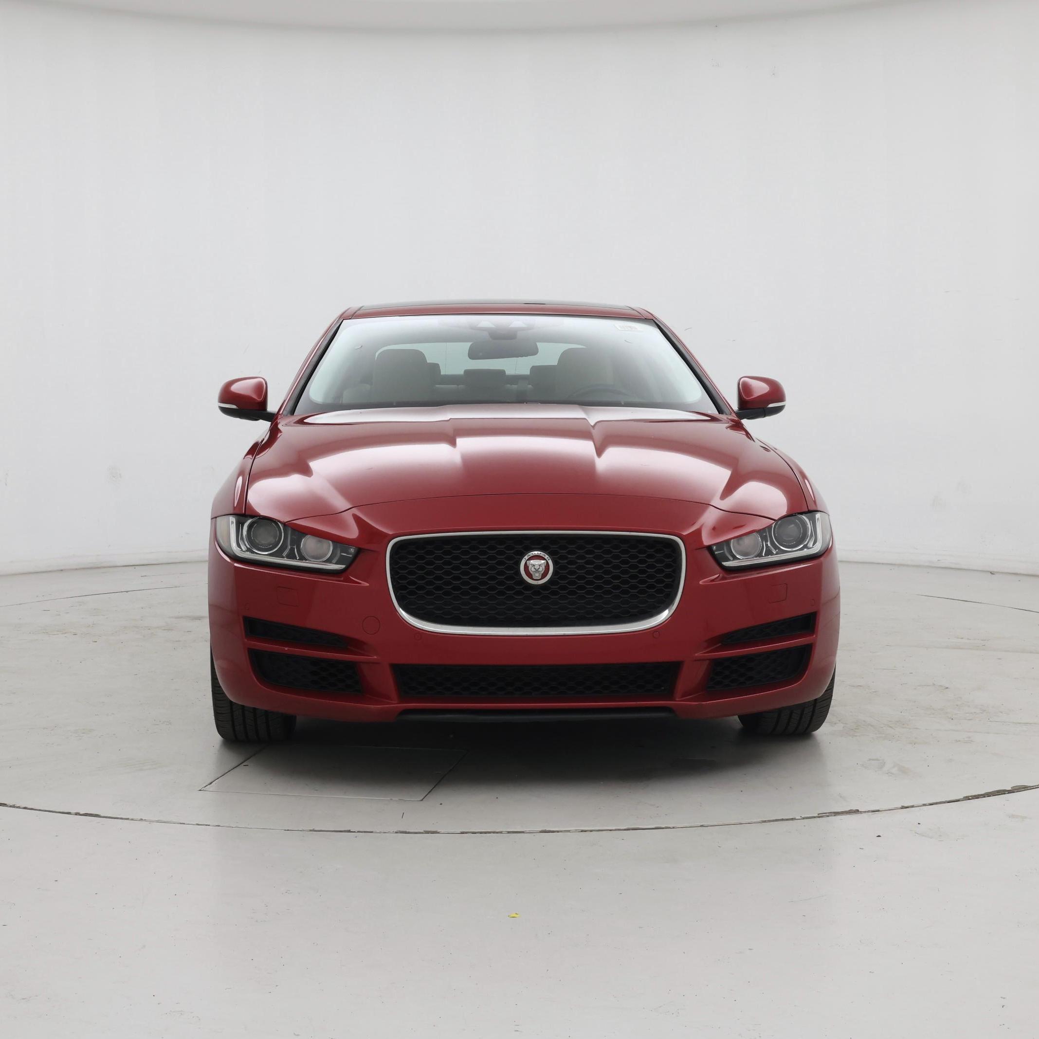 Thumbnail: 2017 Jaguar XE - 5