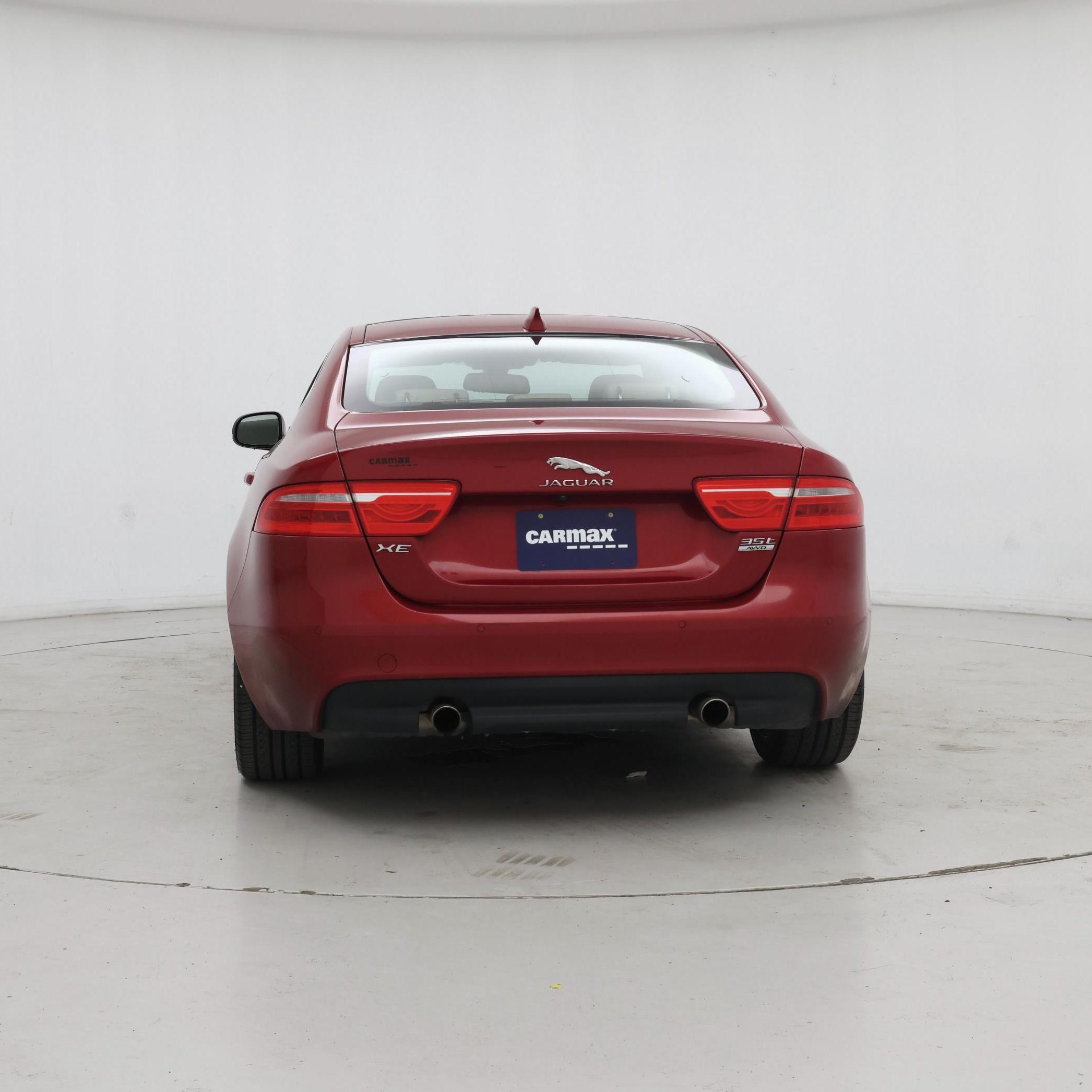 Thumbnail: 2017 Jaguar XE - 6