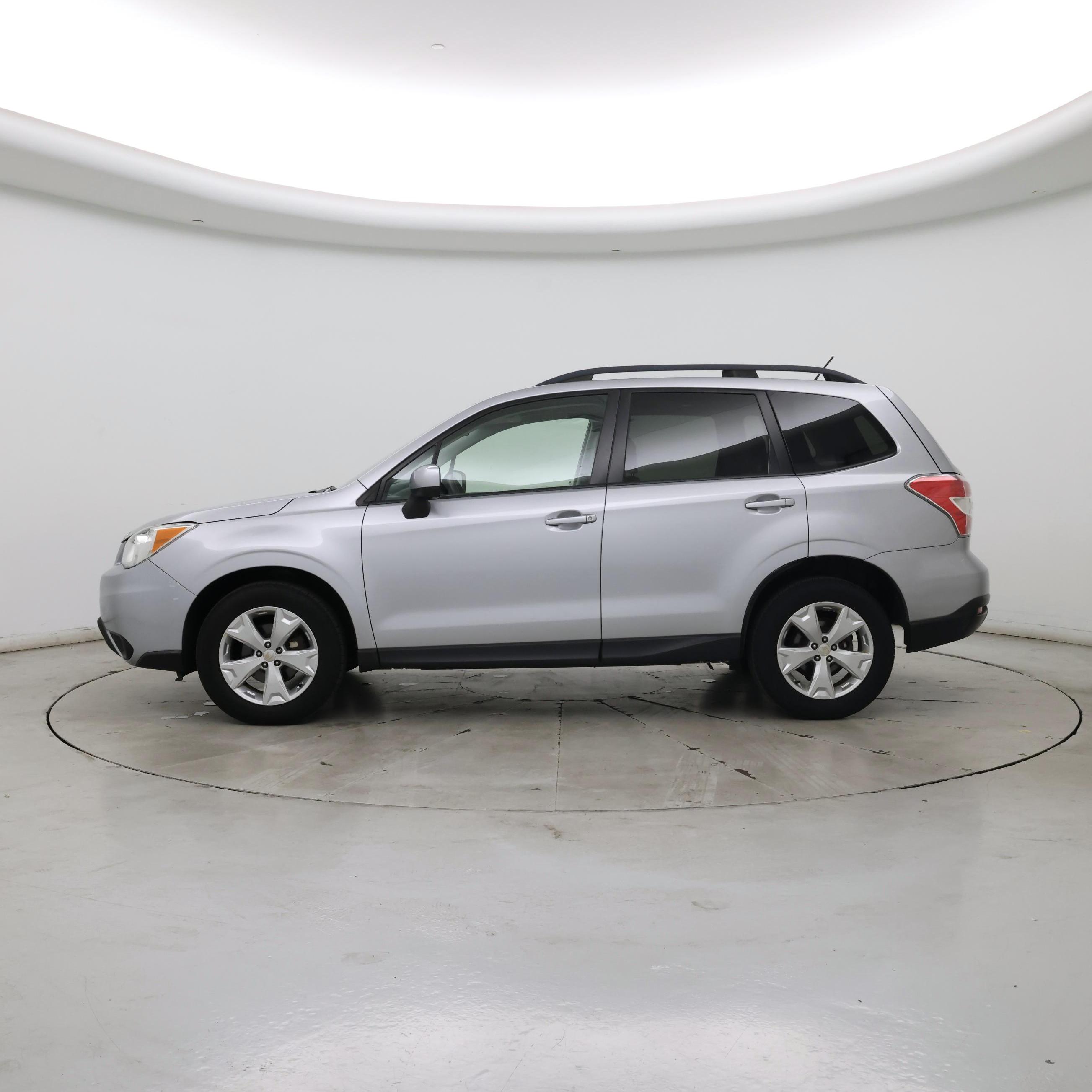 Thumbnail: 2015 Subaru Forester - 3