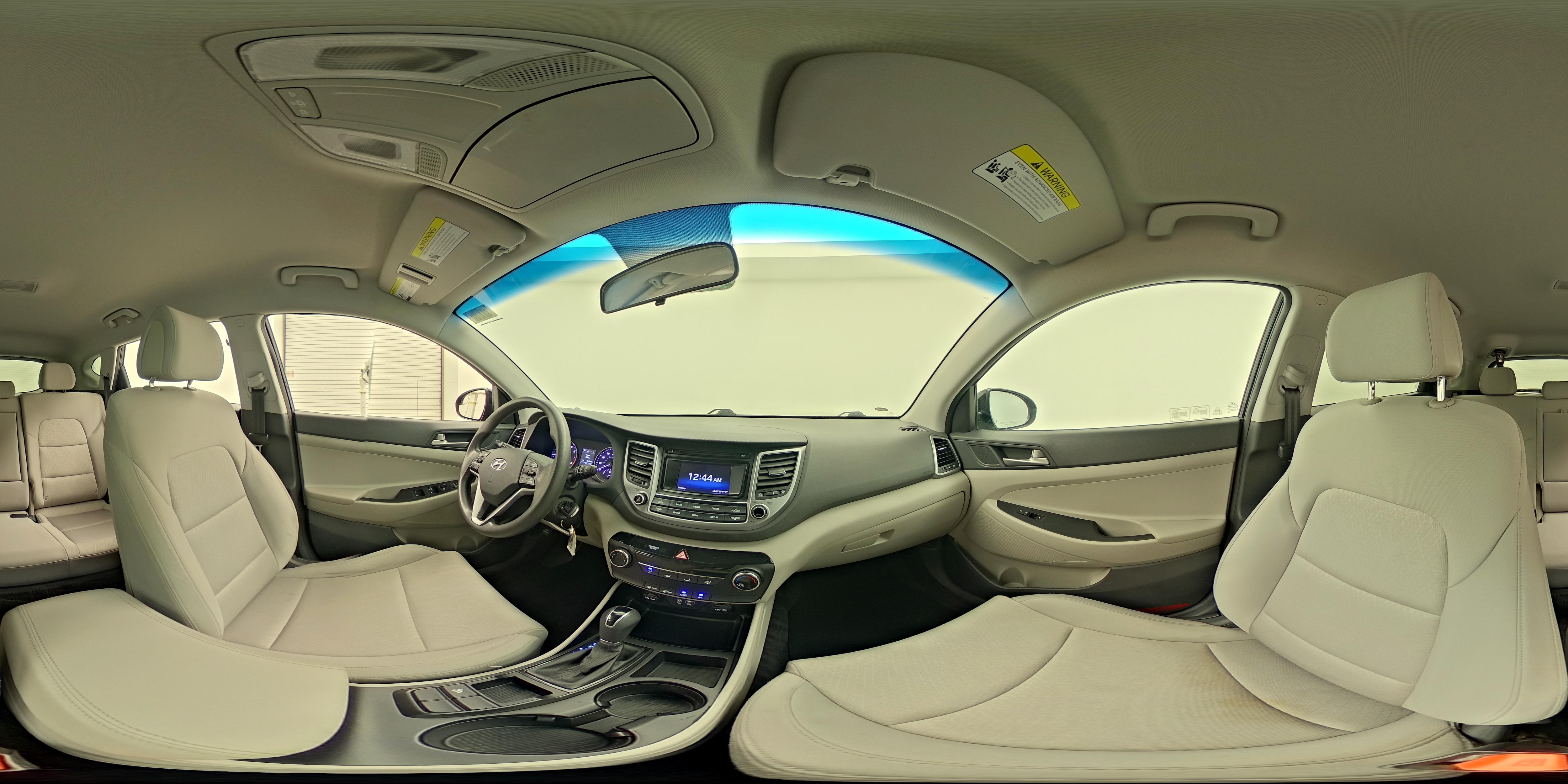 2018 Hyundai Tucson SE - Photo 24
