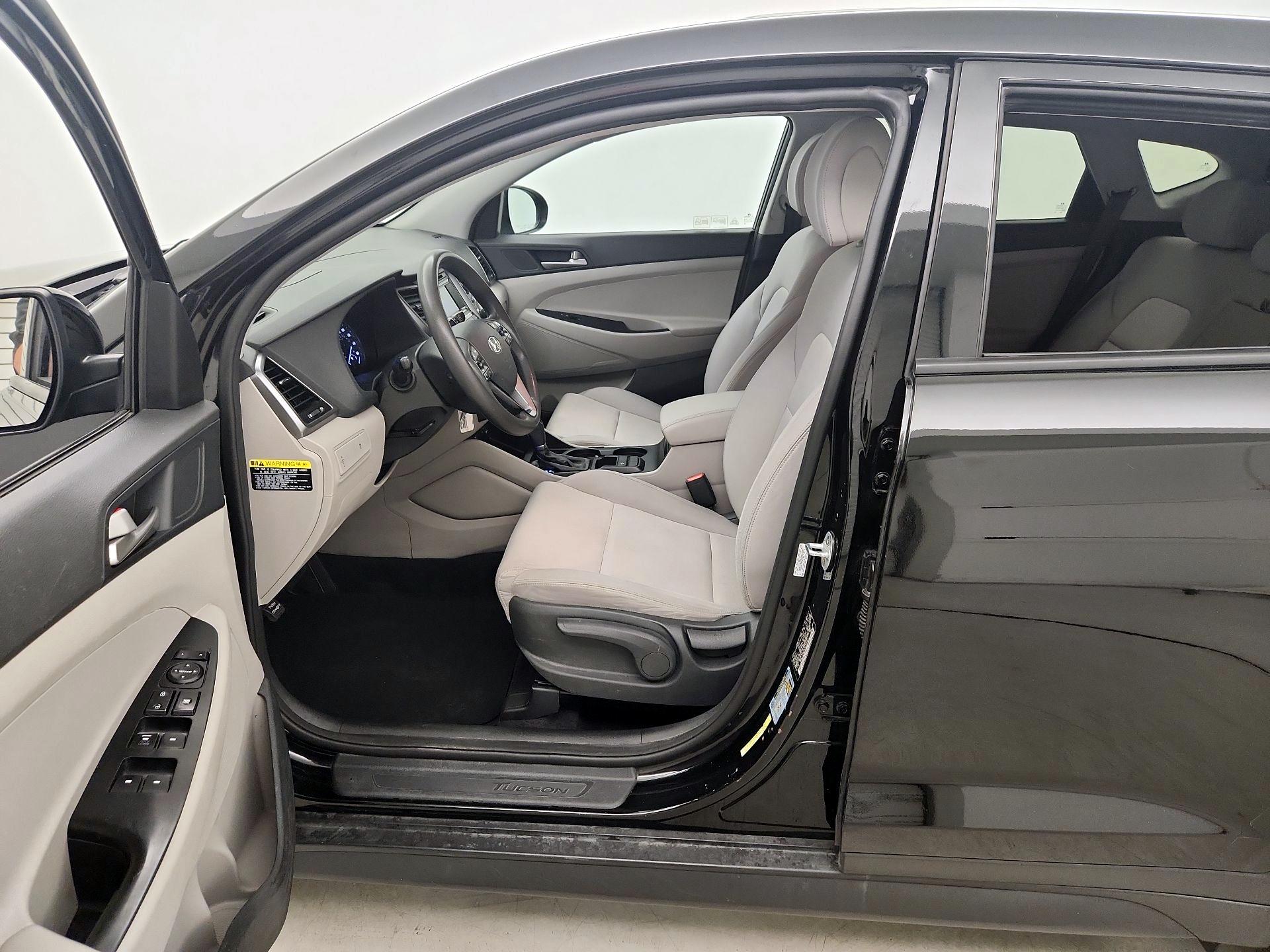 Thumbnail: 2018 Hyundai Tucson - 11