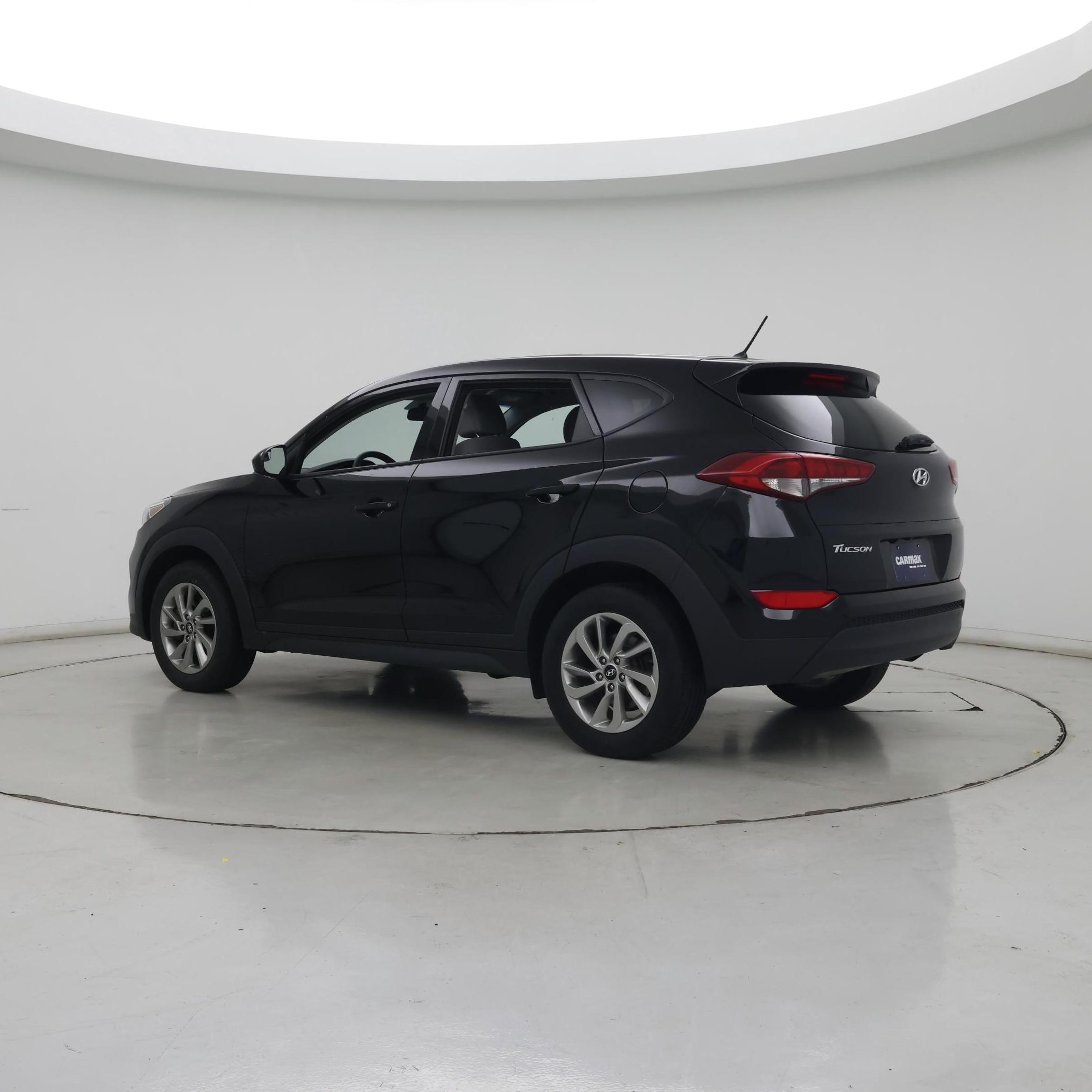 Thumbnail: 2018 Hyundai Tucson - 3