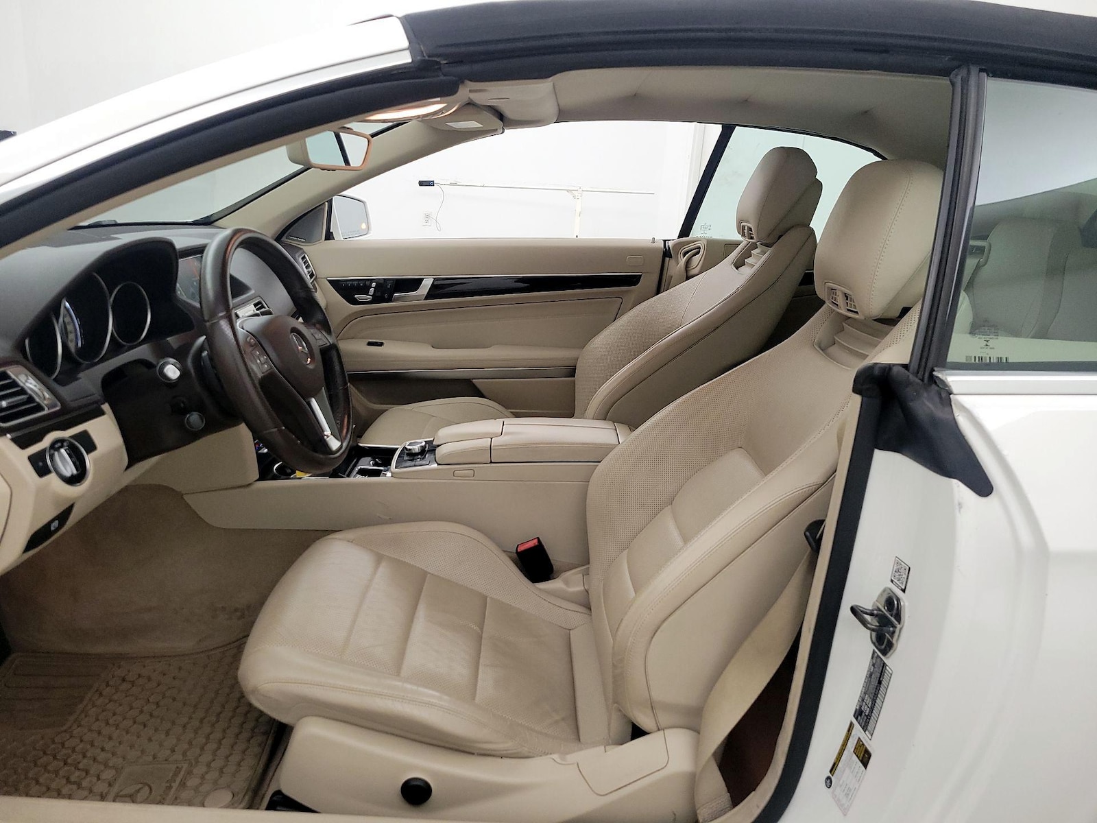 2017 Mercedes-Benz E-Class E400 - Photo 12