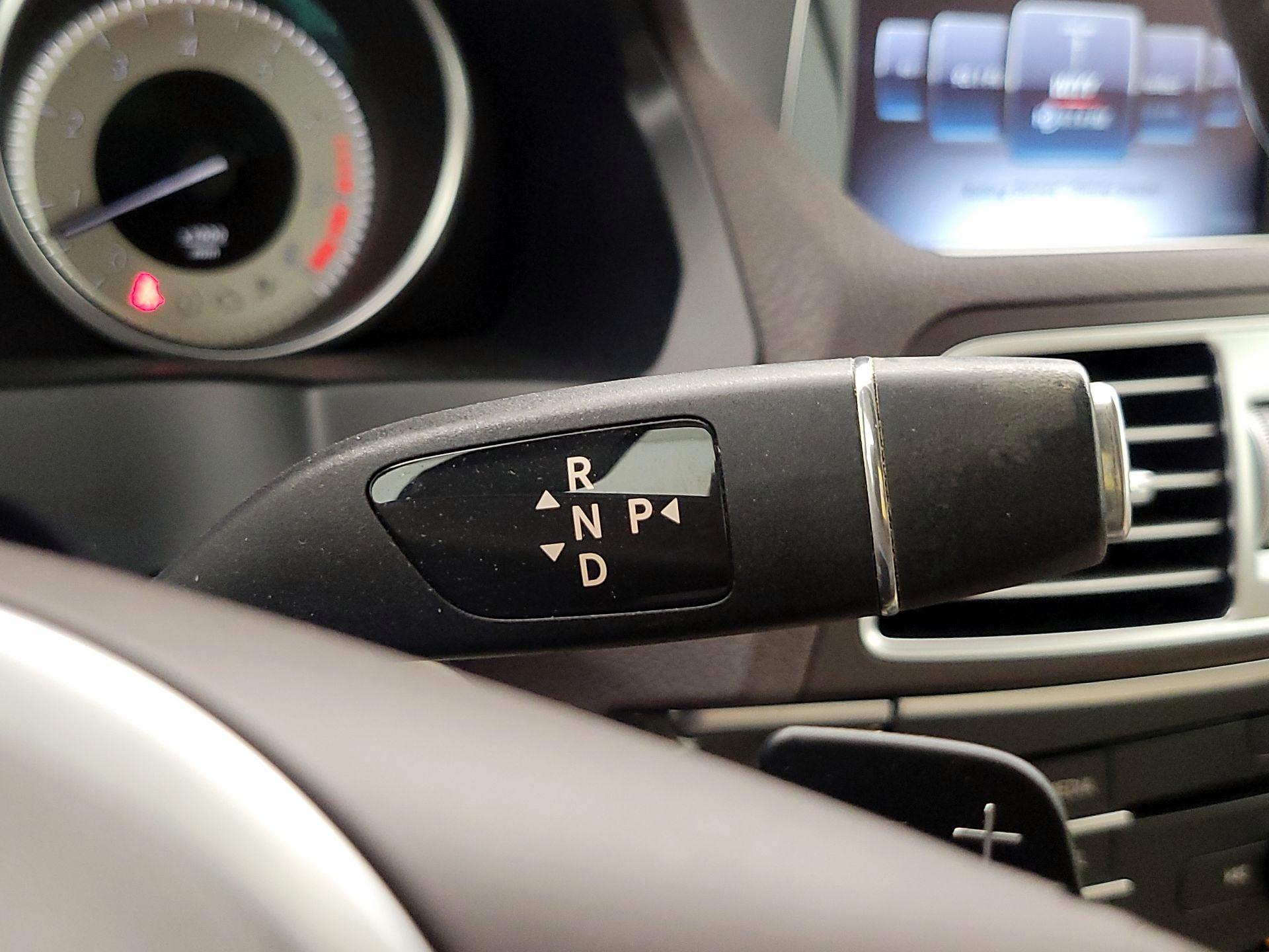 Thumbnail: 2017 Mercedes-Benz E-Class - 18