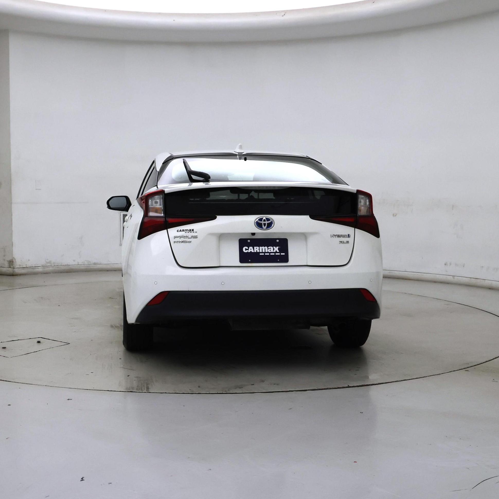 Thumbnail: 2021 Toyota Prius - 6