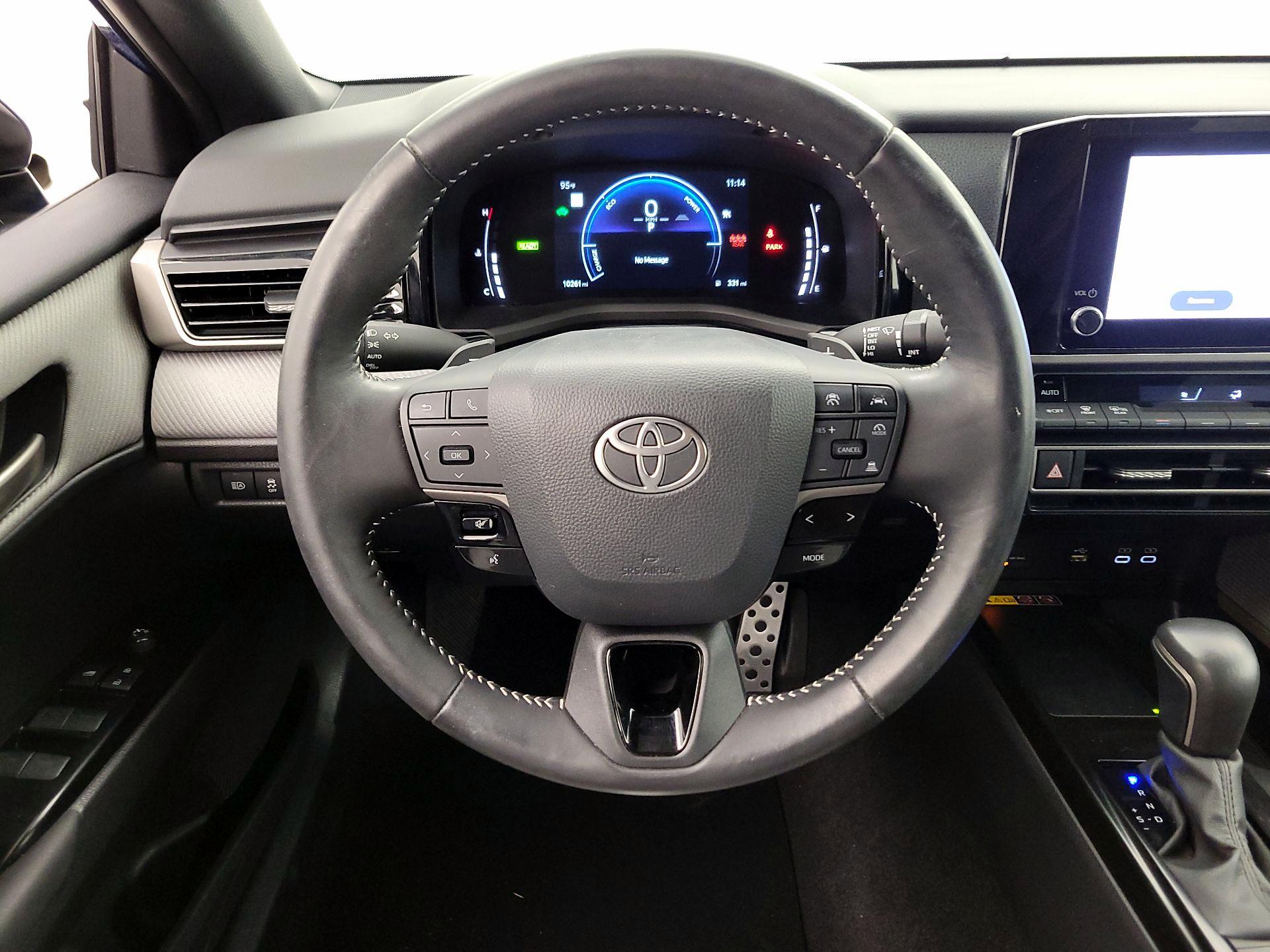 Thumbnail: 2025 Toyota Camry - 10