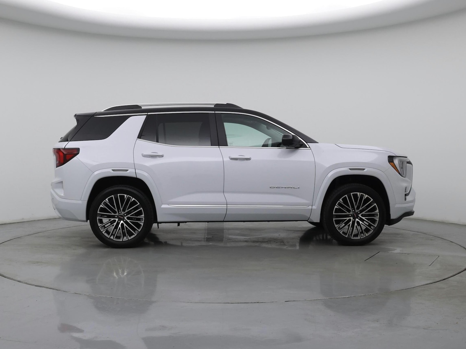 2026 GMC Terrain Denali - Photo 8